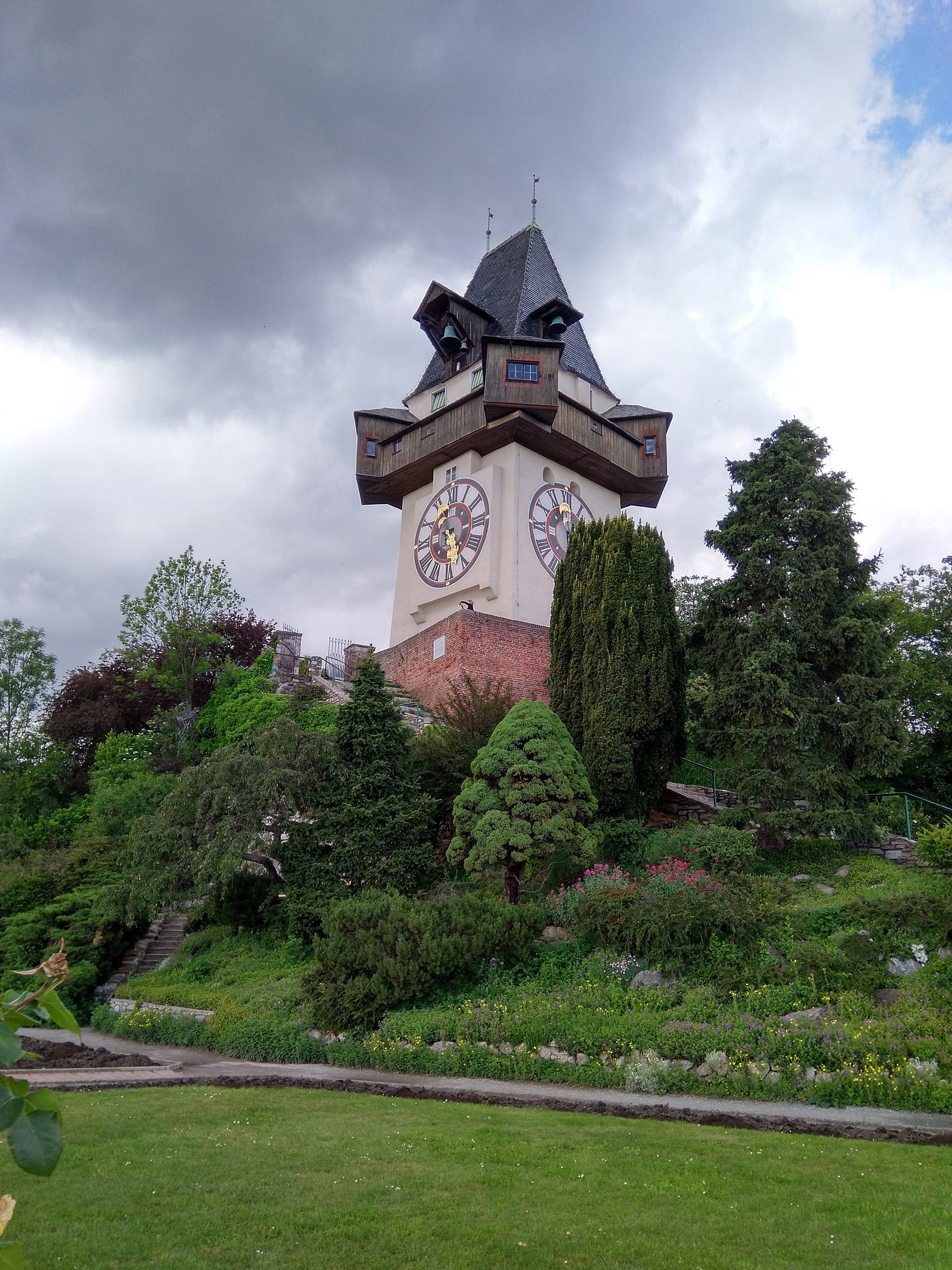 View of Graz city from the Schloßbergsteig and Graz Uhrturm. May 2024. Photo by author