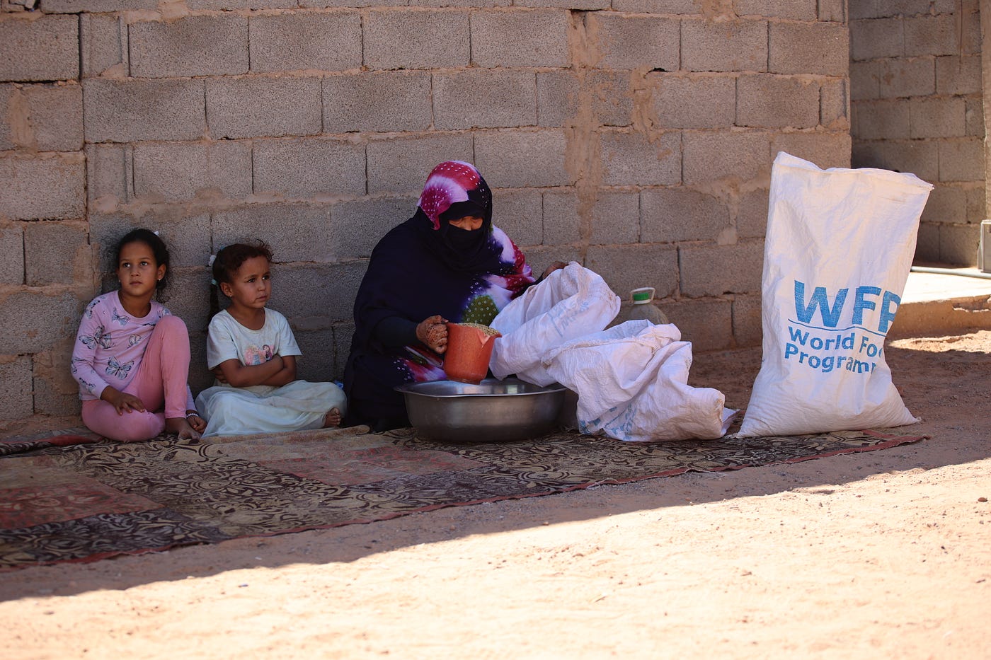 Preparing the distributed Barley before cooking it. ©WFP/Algeria