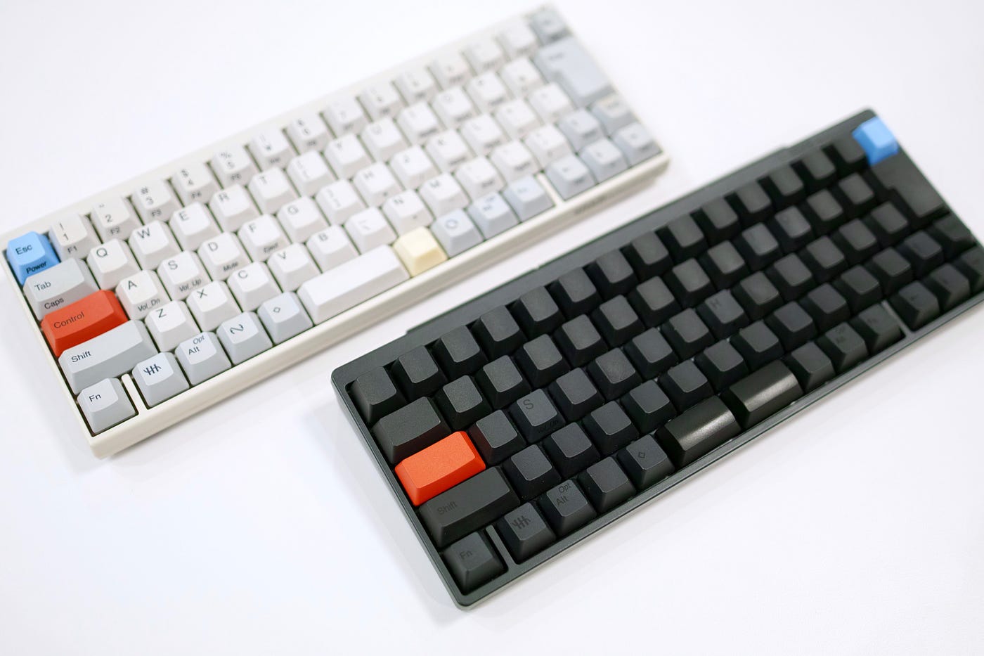 4605–161205 HHKB（キーボード）BTかType-Sと「カラーキットップ