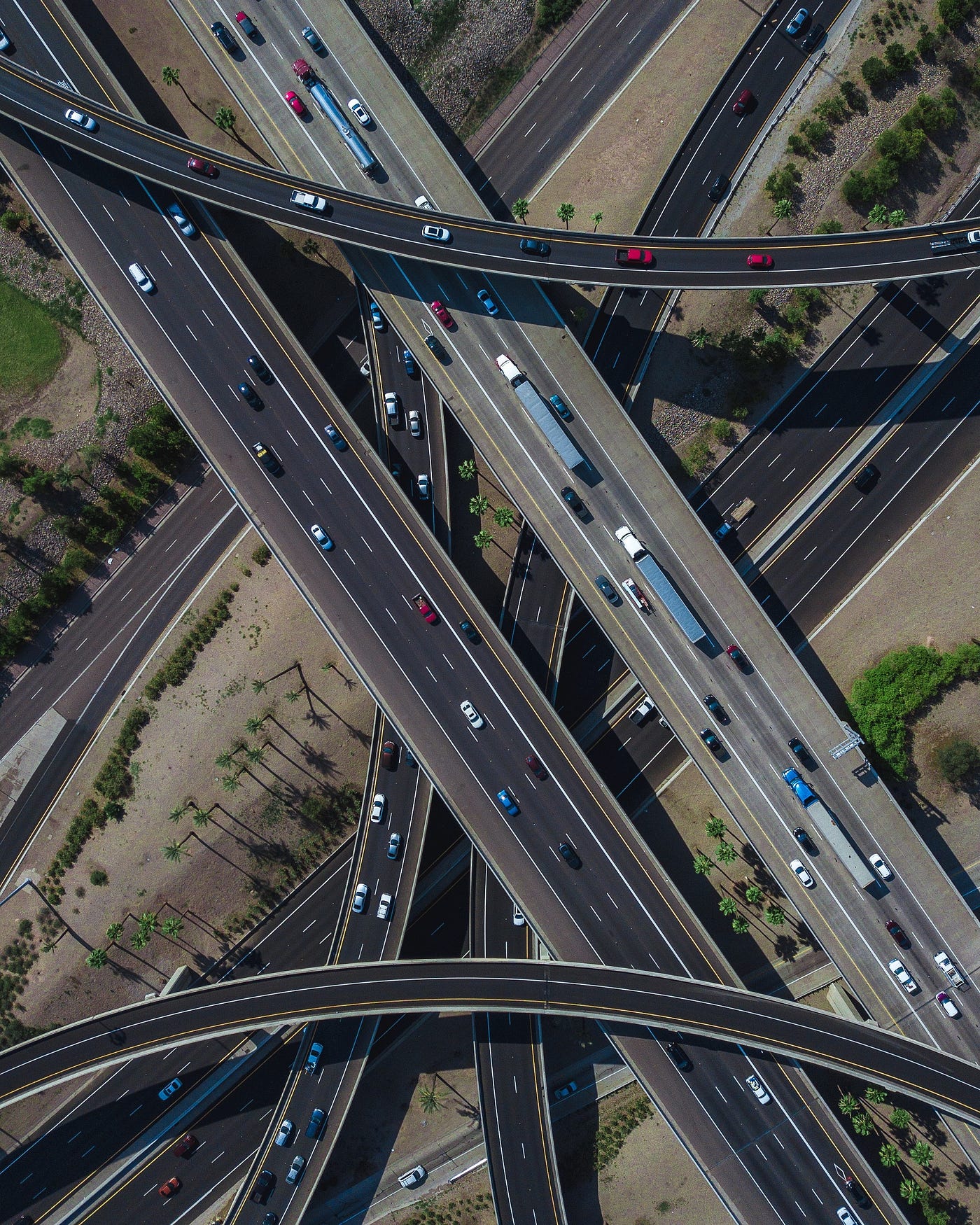 Fleet Tracking in India: Enhancing Efficiency and Control in Logistics