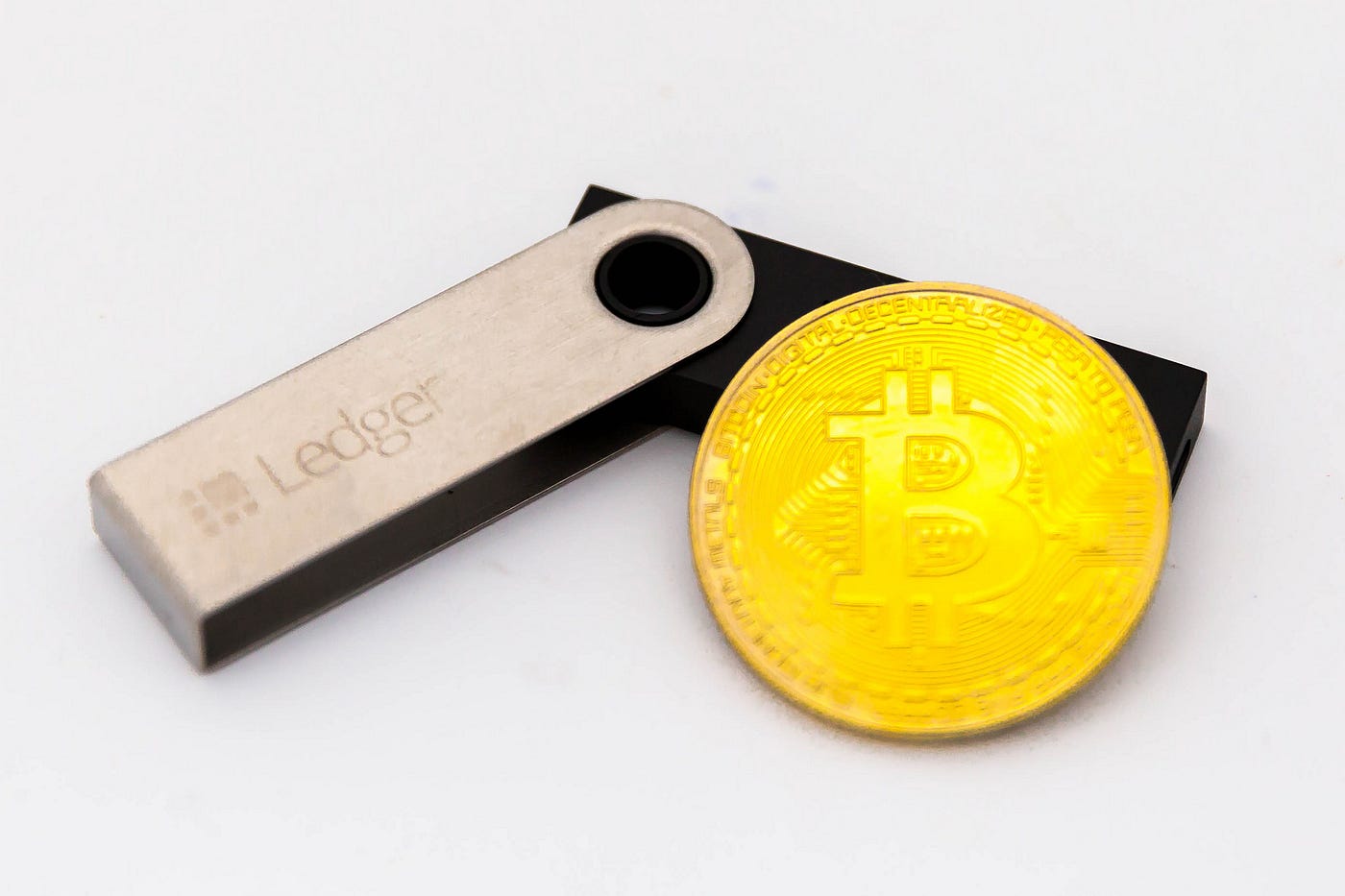 How-to: Bitcoin multi-signature wallet using Electrum and several Ledger  Nano S | by Marco Argentieri | Medium