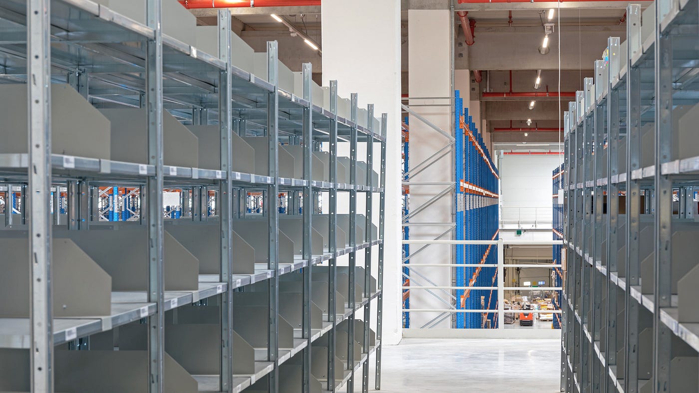 Industrial Shelving Systems And Their Types and Uses | by Craftsman storage  | Medium