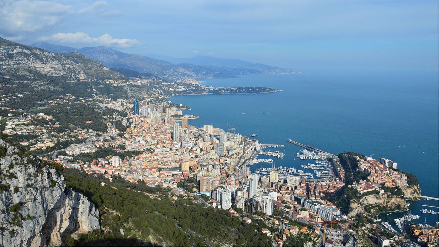 Long Lasting Flowers Monaco | Luxury Flowers That Stay Fresh Longer
