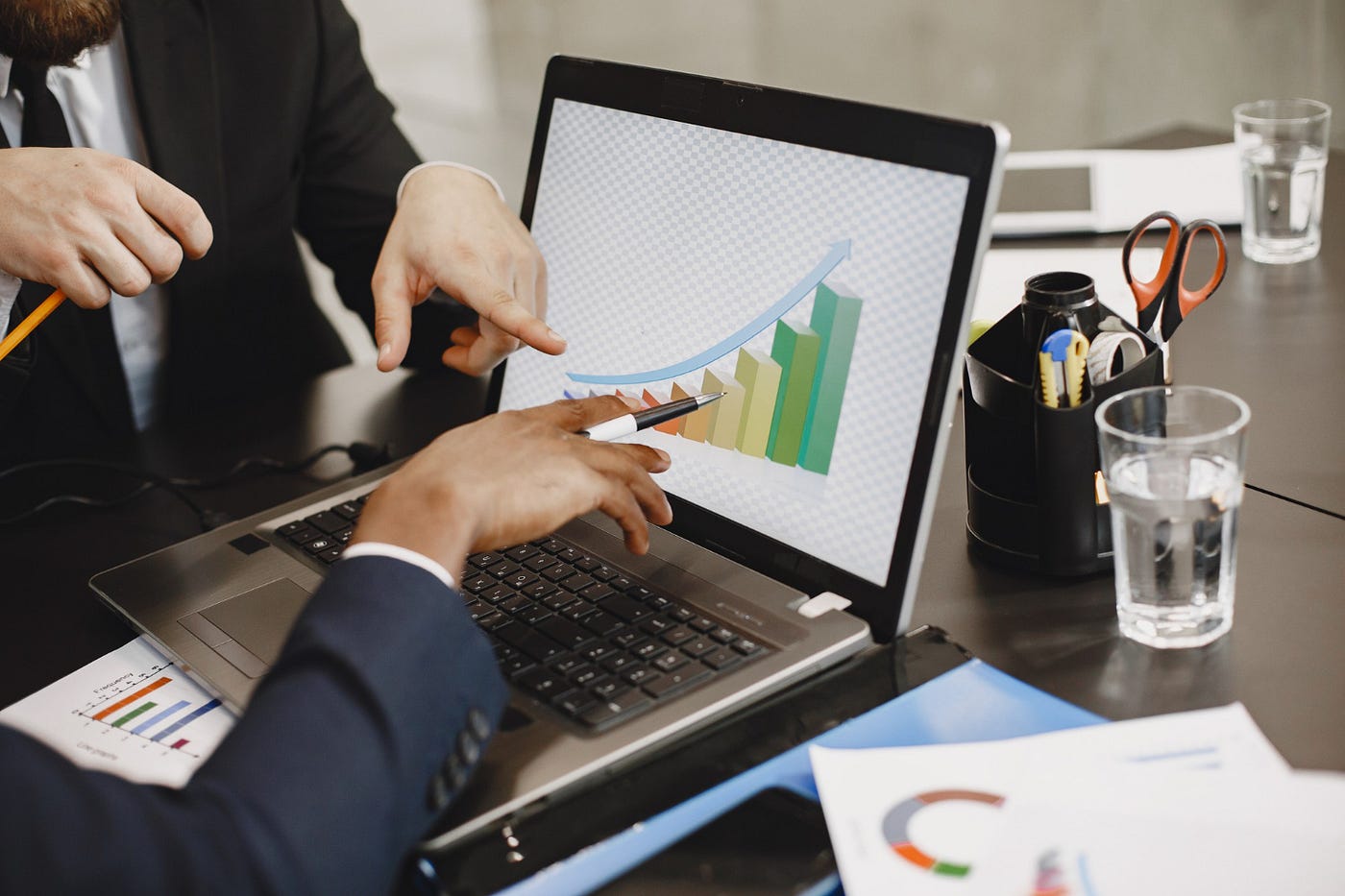 Mastering Sales Qualified Leads: How To Generate Leads In Sales with QLead AI