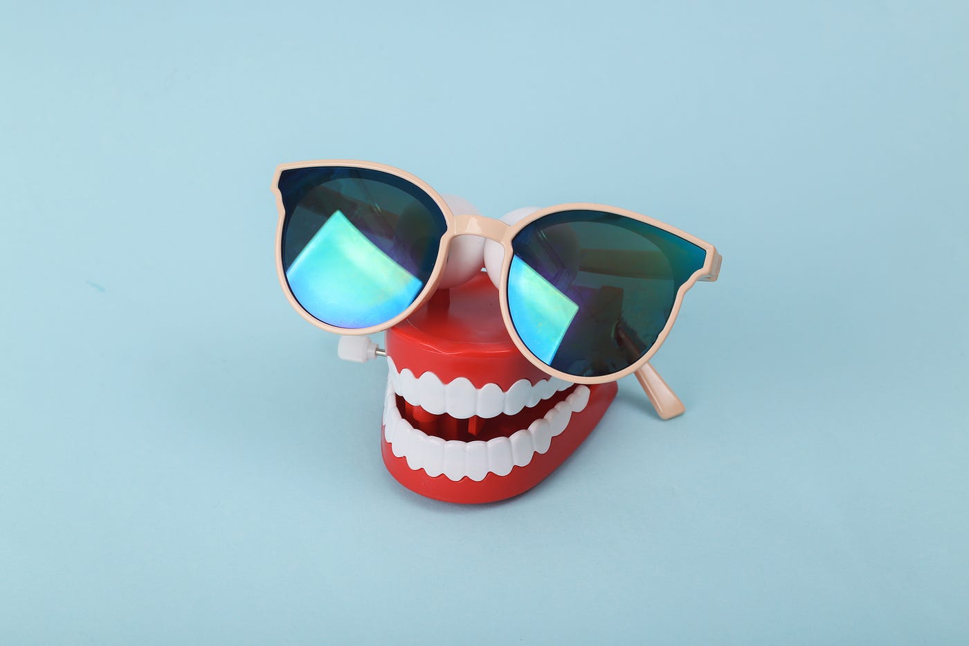 The Hidden Connection: How Thyroid Disorders Impact Dental Health