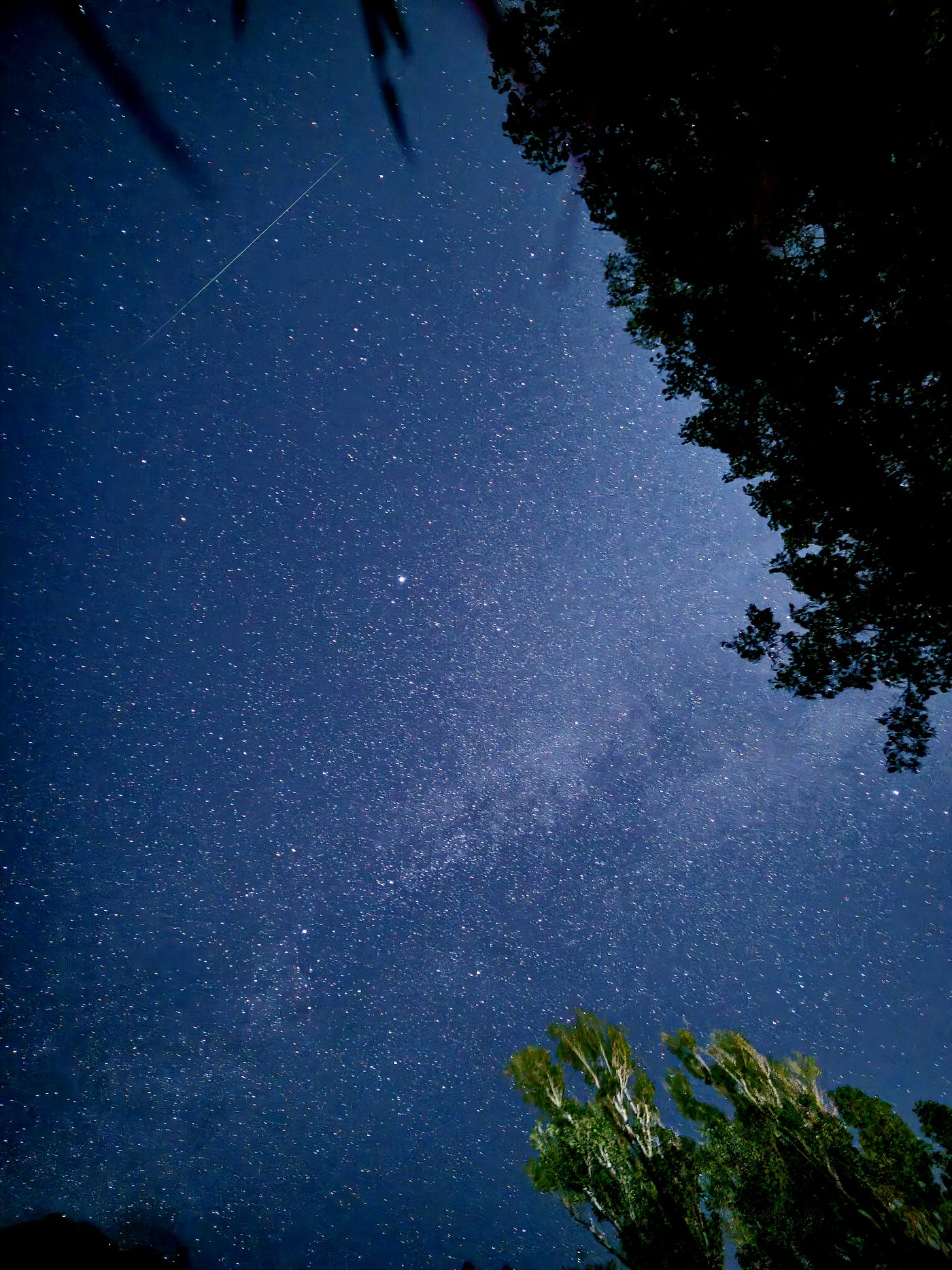 Geminids Meteor Shower 2025: Why Moments of Awe Quiet the Mind