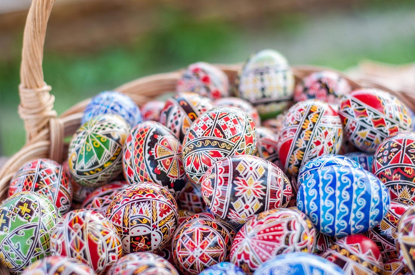 The Romanian Painted Egg, Centuries of Tradition Inspiring 21st Century NFTs  | by Project Ark | Medium