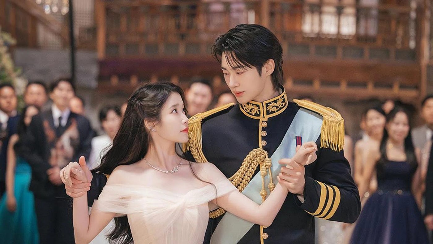 Class, Status and ‘Perfect Crown’