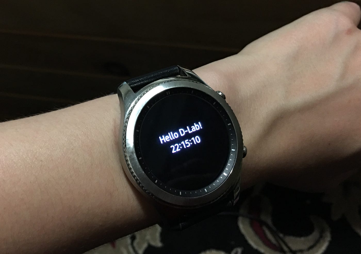 Making Your First Samsung Gear S3 App | by Claire Nord | Medium
