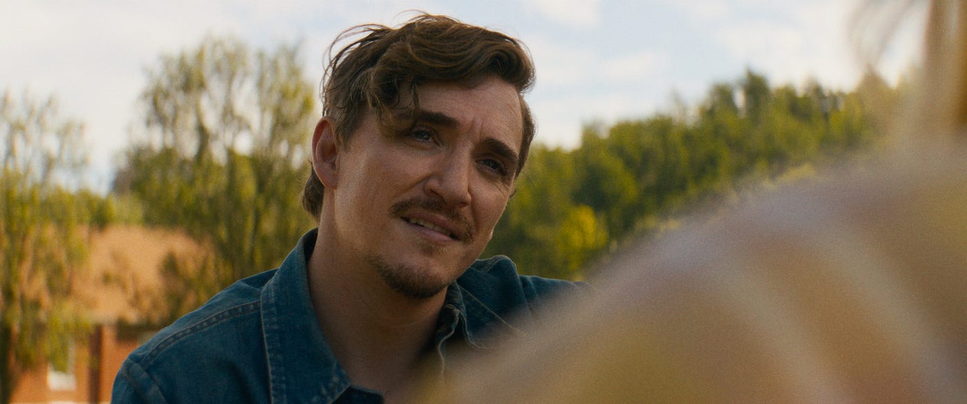 “Carolina Caroline” is a Sweaty, Southern Gothic Crime Spree