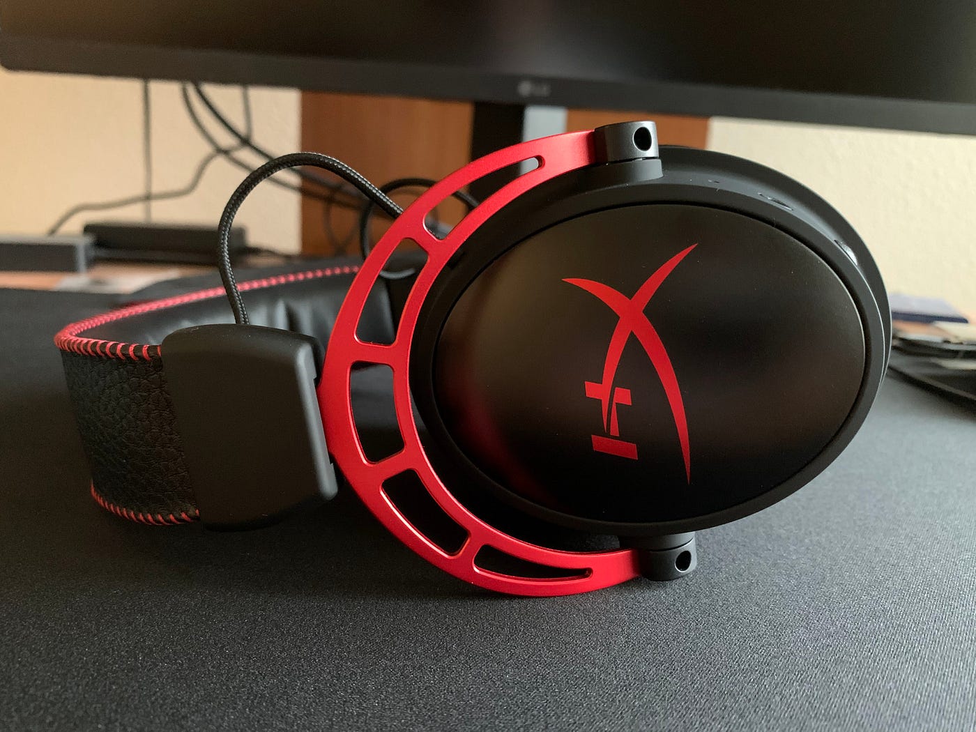 HyperX Cloud Alpha Wireless Gaming Headset Review