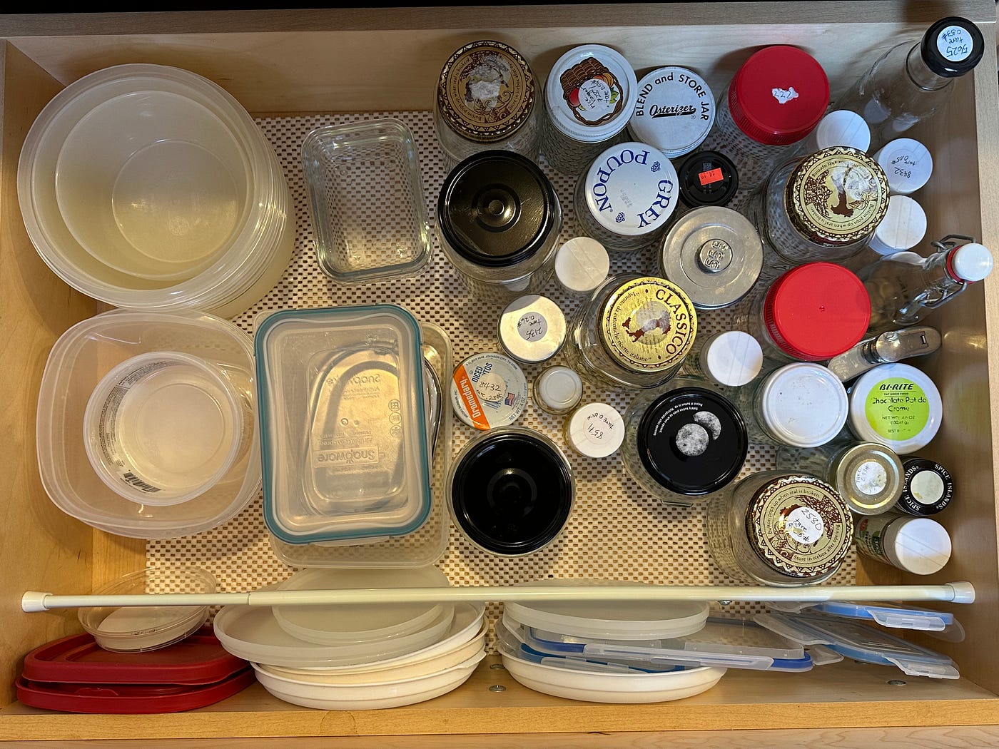 A Genius Kitchen Storage Idea to Organize Your Plastic Wrap and Tinfoil