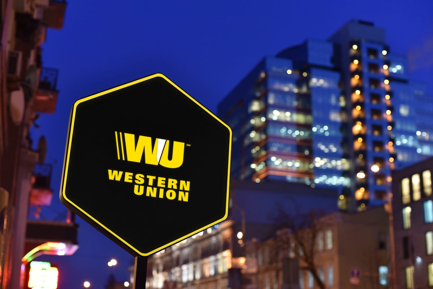 Why Long-Time Tech Innovator Western Union Is Embracing Cloud Apps