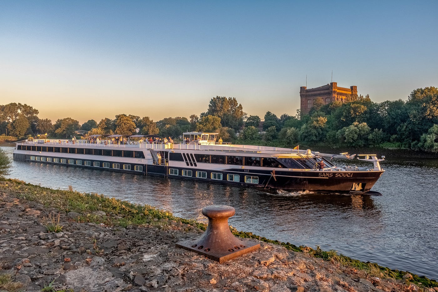 Luxury Kosher River Cruises in Europe: A Journey of Jewish Heritage