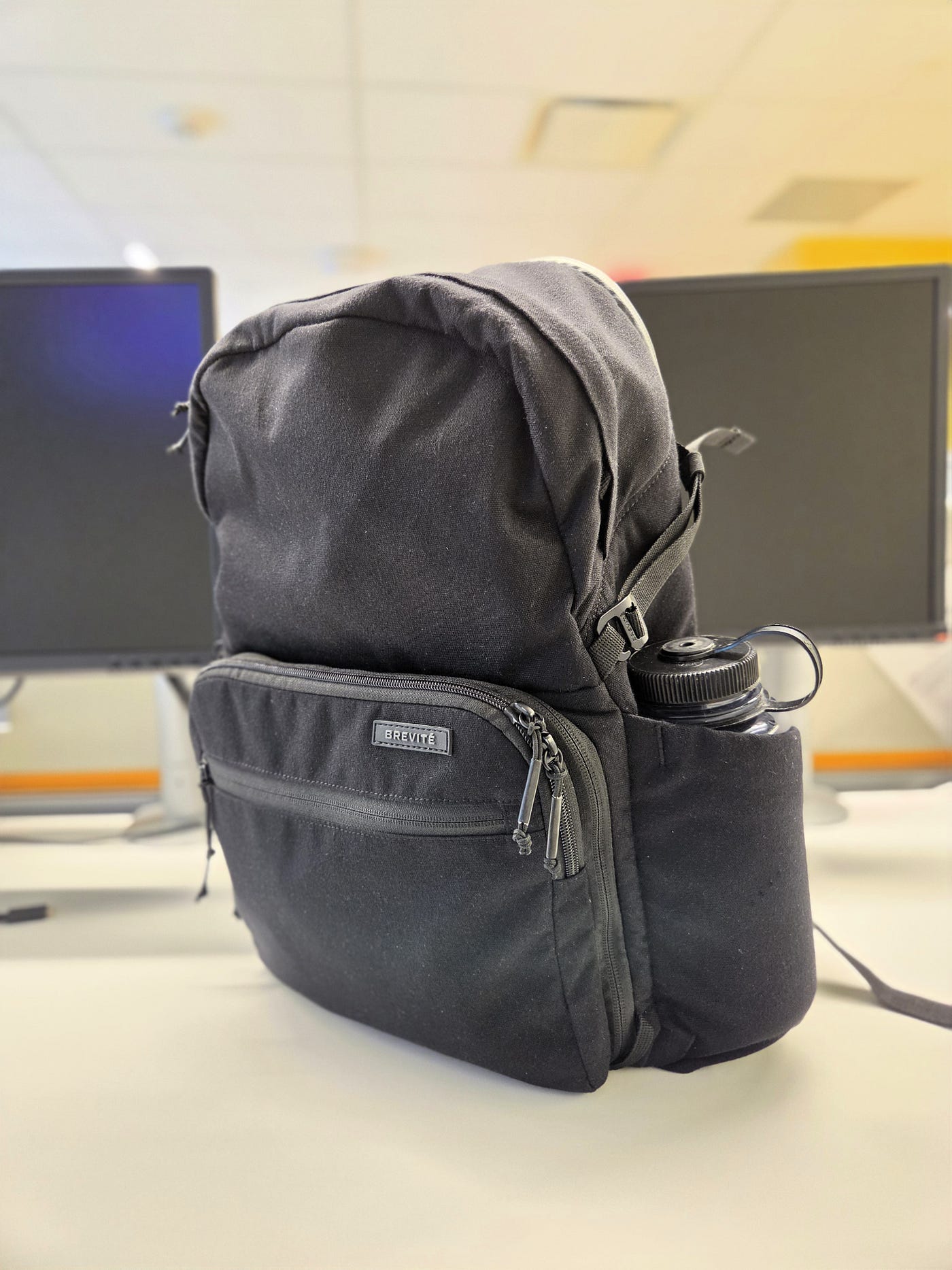 Brevitē Jumper Camera Backpack (23 L) Review | by Geoff | Jul