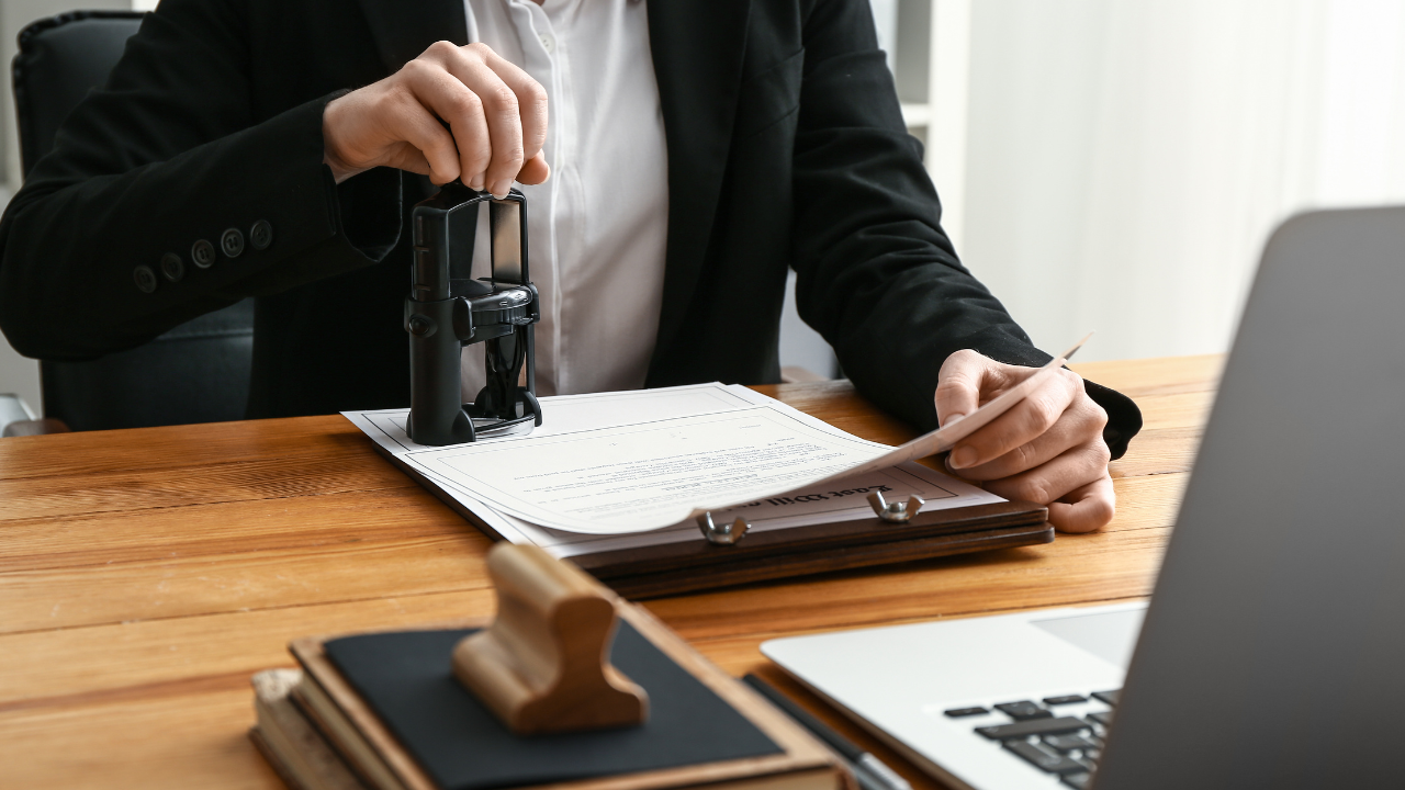 The Notary Business: A Low-Risk, High-Reward Opportunity For Entrepreneurs  | by Mark Sias, Notary Ninja | Medium