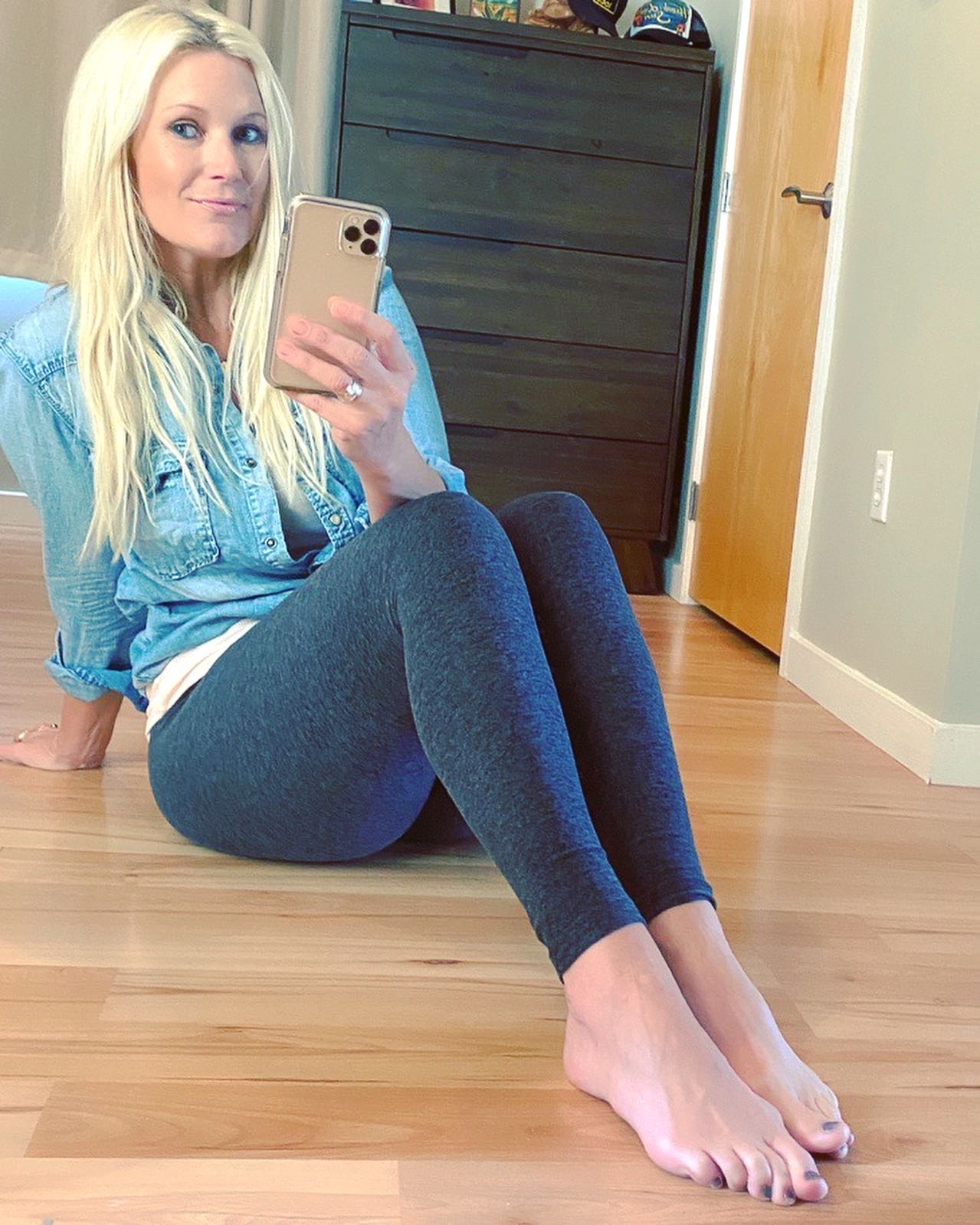 Top 5 work-from-home leggings that make you look and feel like a