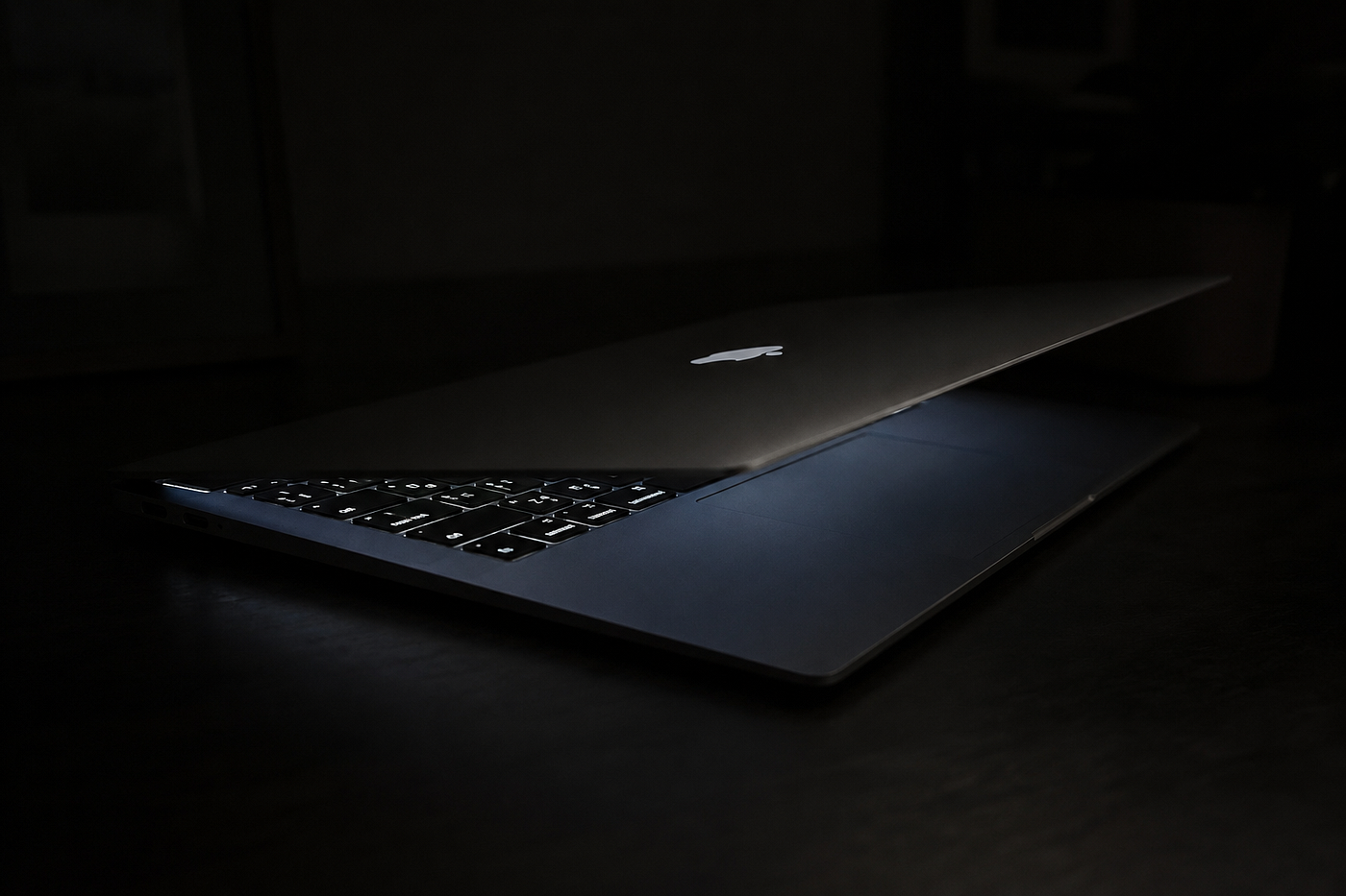 Your Mac Isn’t Sleeping. It’s Setting Secret Alarms.