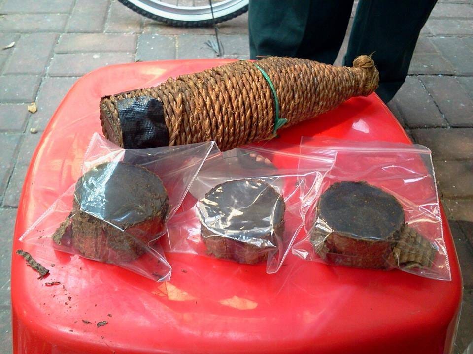 Indonesian Pipe Tobacco. A sampling of the East Indies | by pylorns