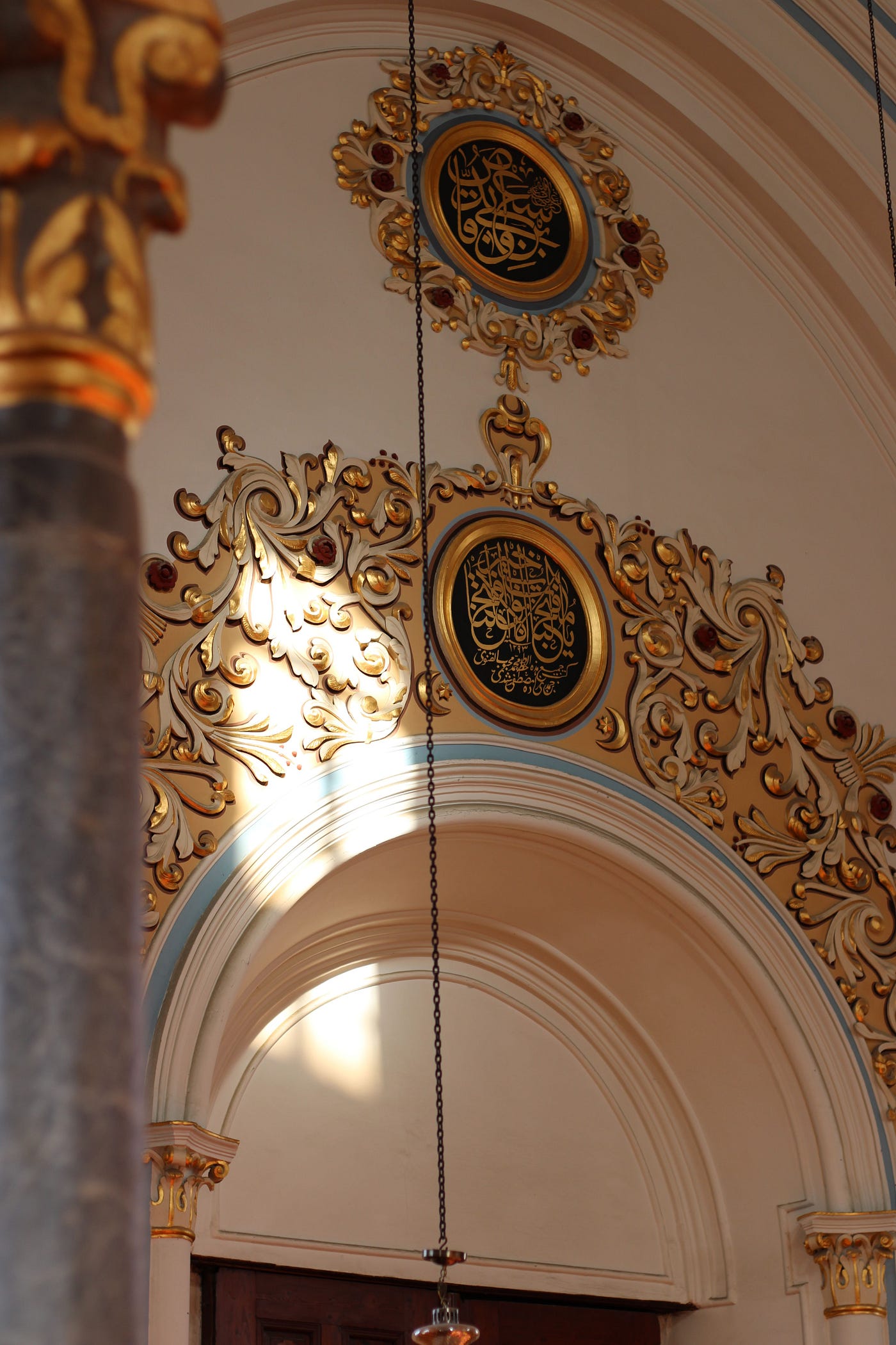 Gold Leafing, Gilding Workshops, Gilding Services & Gold Leaf Material Suppliers in Qatar.