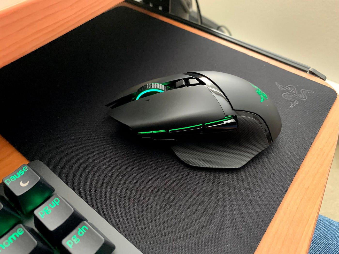 RAZER BASILISK ULTIMATEPC周辺機器