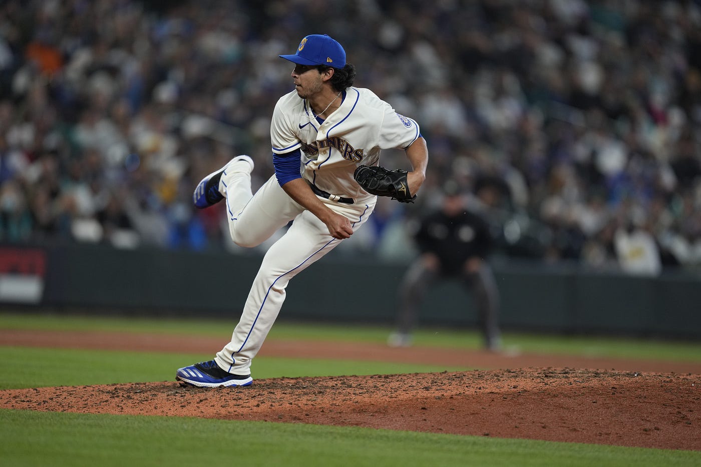 Mariners left-hander Marco Gonzales will have season-ending forearm surgery