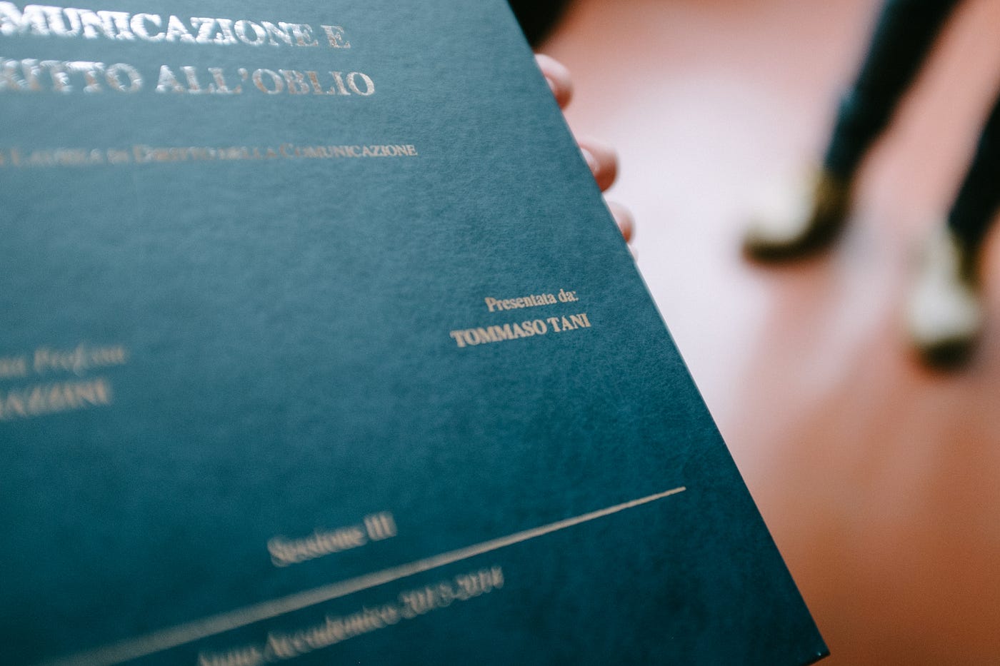0.1 Dalla carta a Medium: trasposizione di una tesi di laurea in un social network.