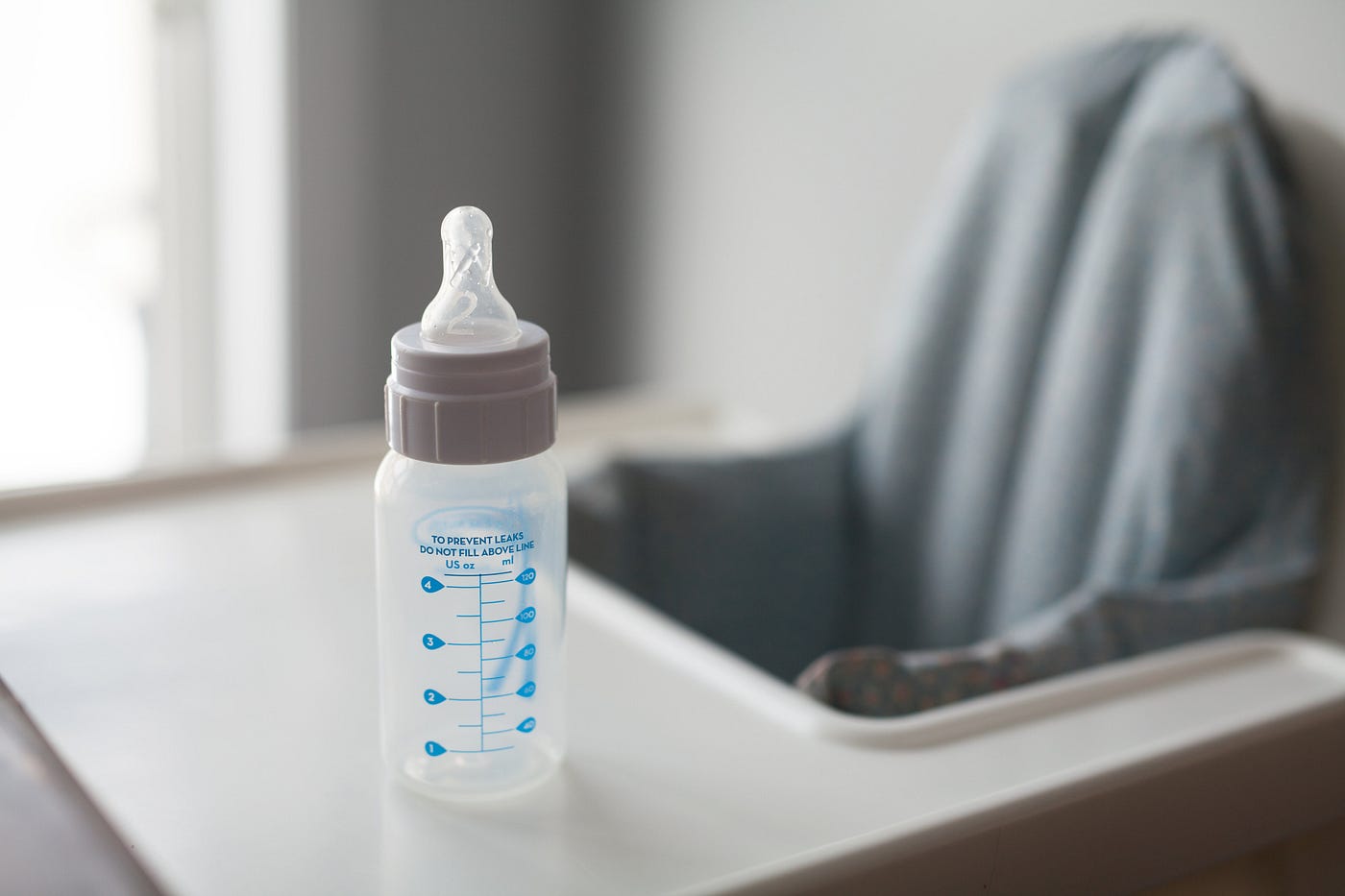 New insights into the release of microplastics from breastmilk