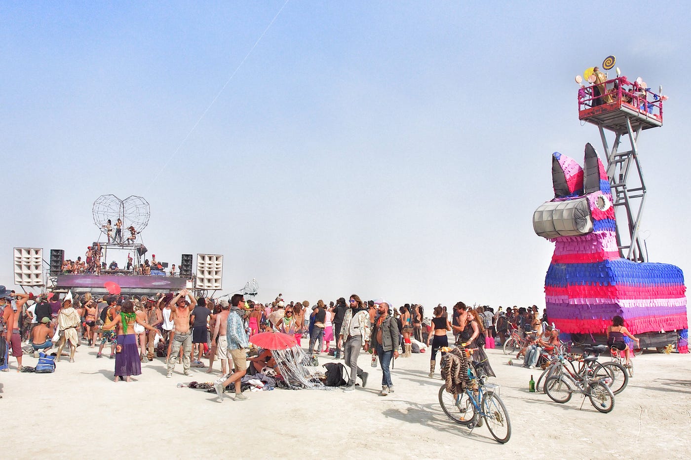 Slováci na festivale Burning Man — bez drog | by Michal Pastier | Medium