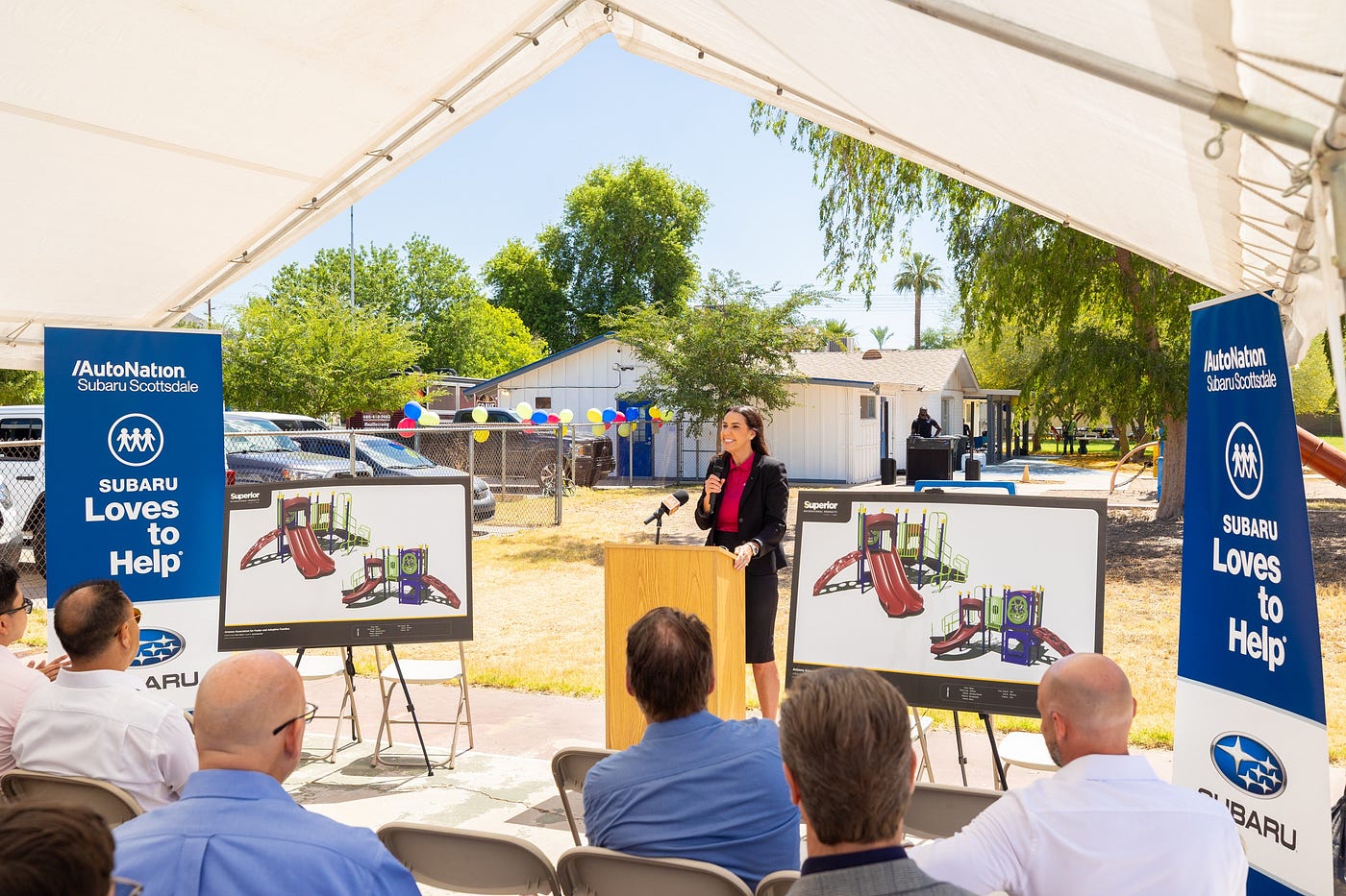 AutoNation Subaru Scottsdale Donates $130,000 to Arizona Nonprofits in Day of Giving