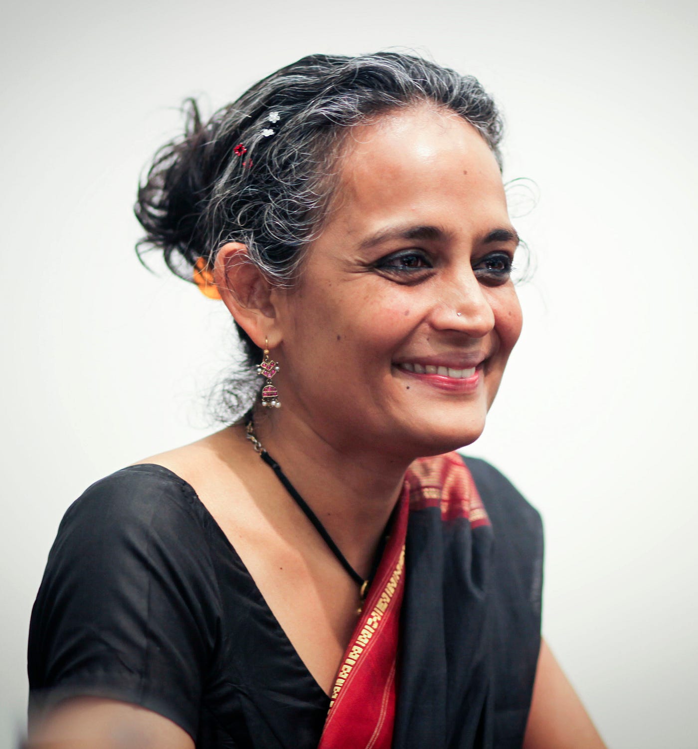 Arundhati Roy and the Impact of her Writings on Literature and Society | by  Natasha Matloob | Medium