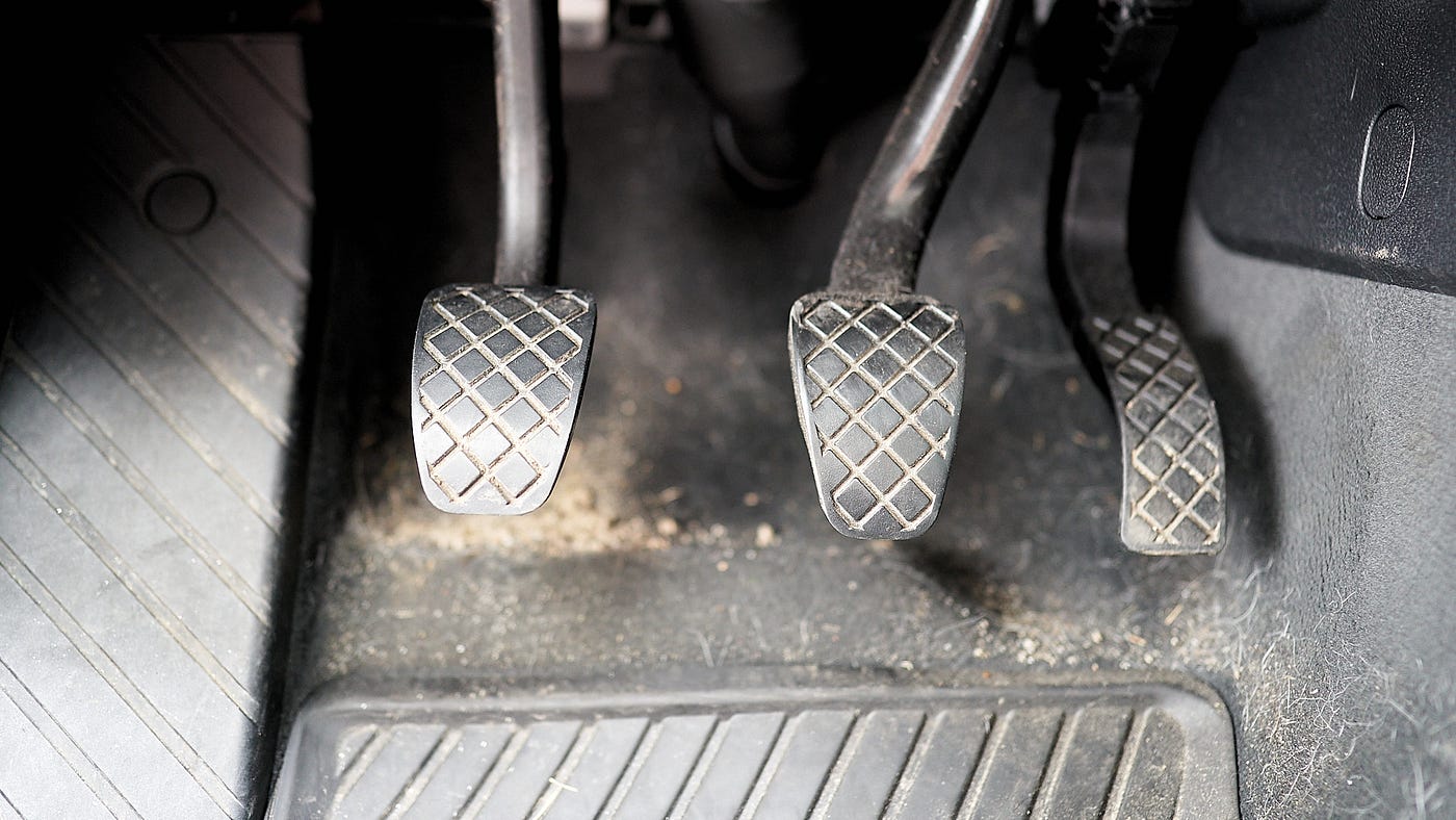 Finding a 6-speed manual transmission in the age of the SUV | Crow's Feet