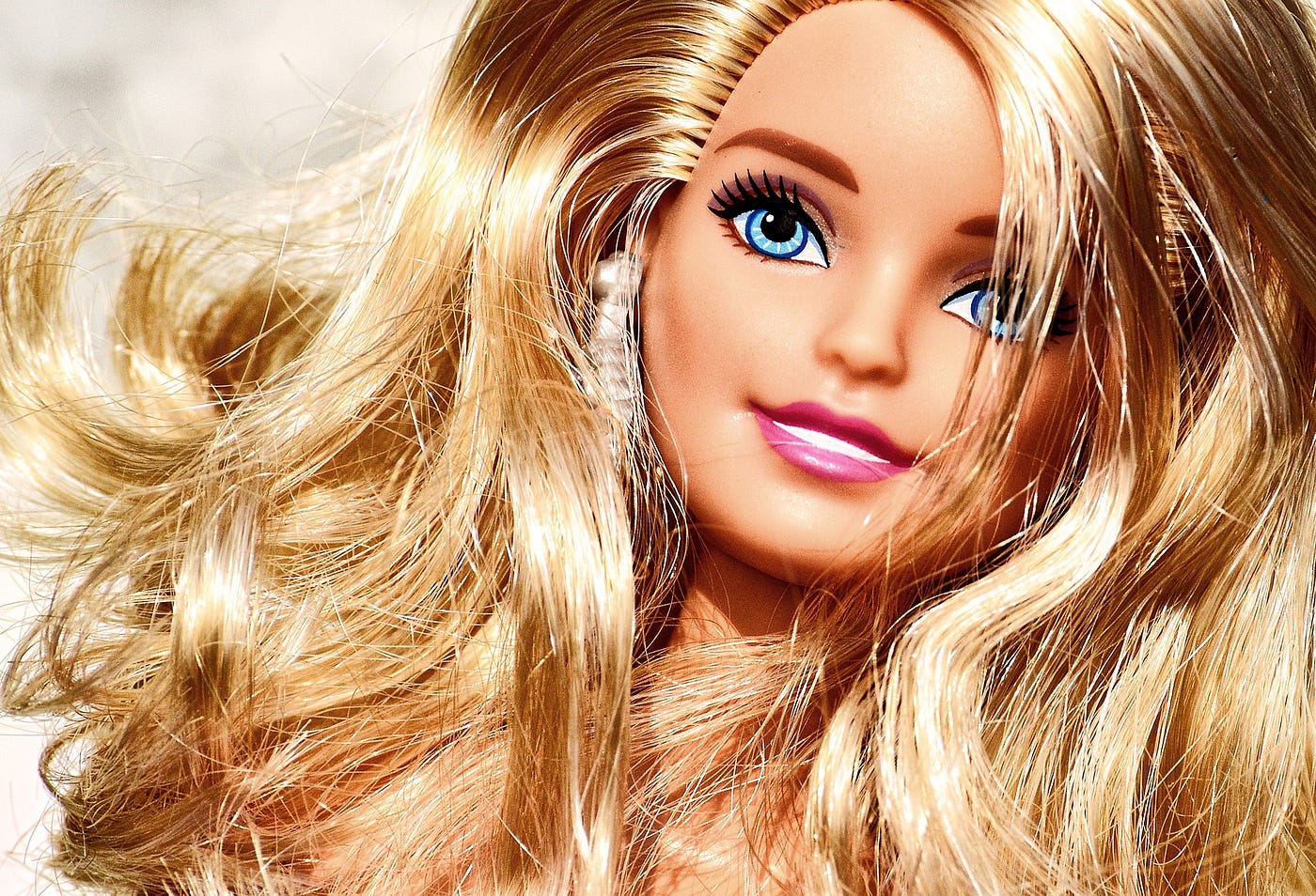 The Rise of the Bimbo Fetish. Hyperfemininity is the new black! | by Alyssa  Wills | Sexography
