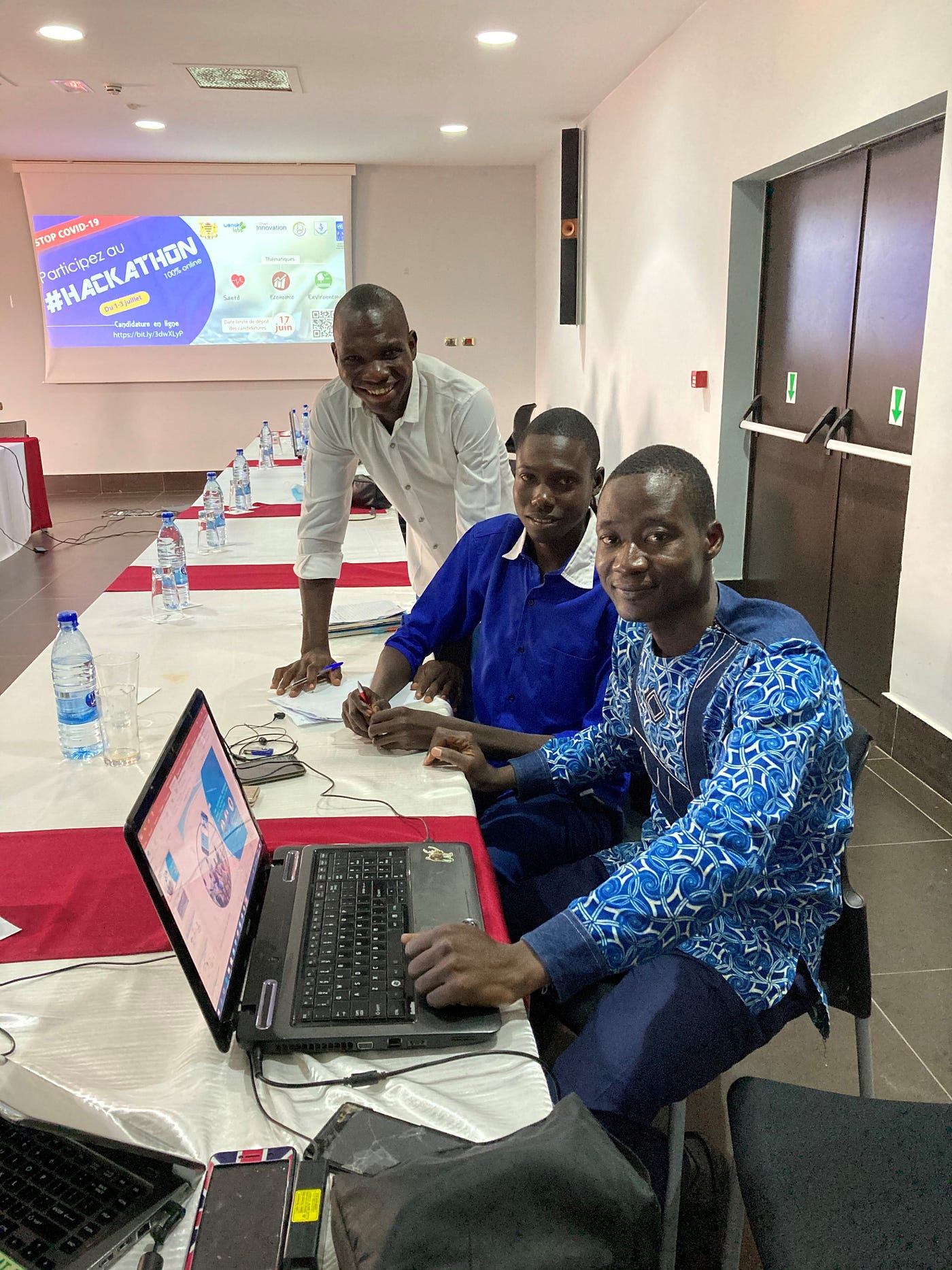 Trois innovations sociales couronnées au hackathon « COVID-19 : Mieux se  préparer, répondre et se relever » | by PNUD TCHAD | Medium