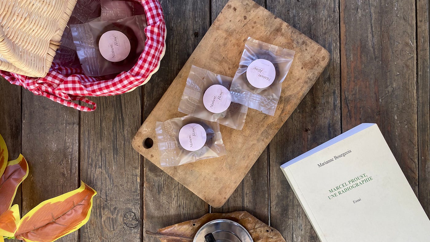 Maison Rose Cake & Cookies, Bakehouse Warisan Cinta Ibu