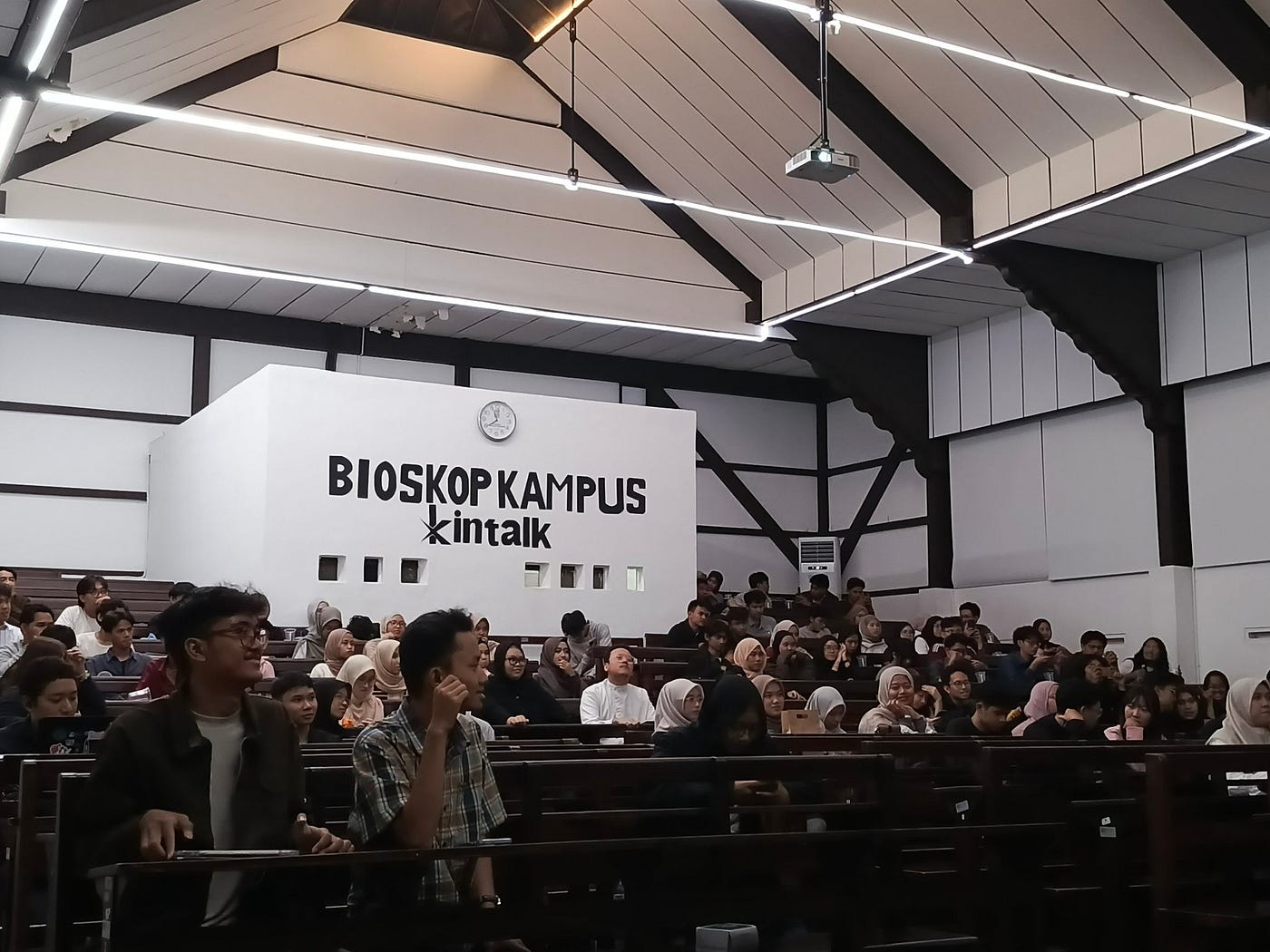 munculnya bioskop kampus