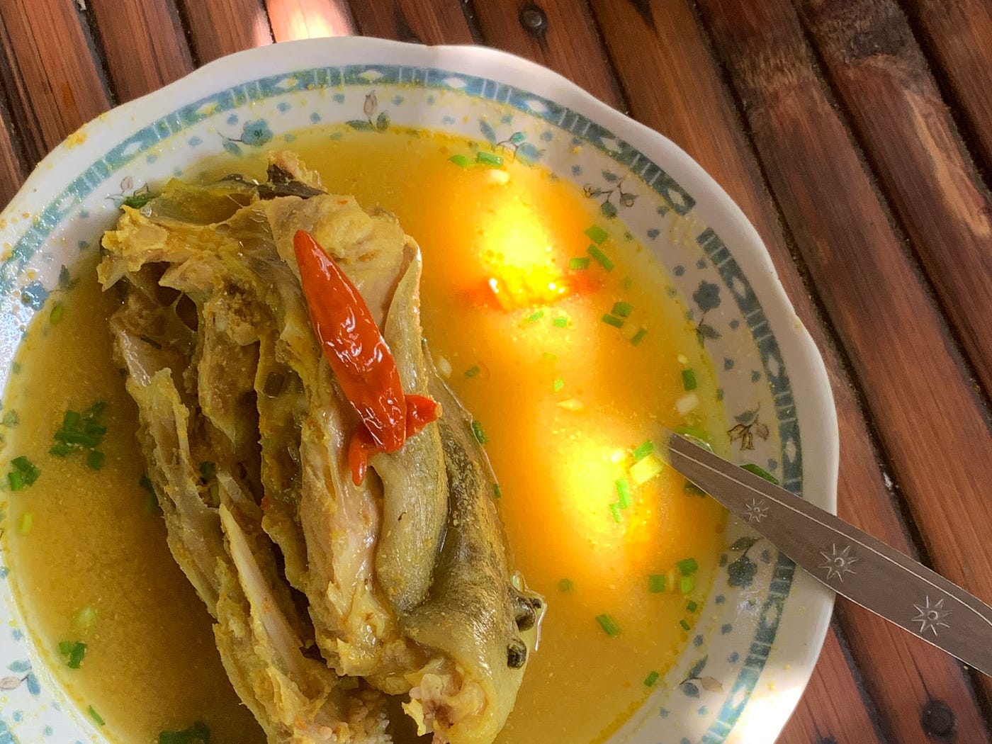 Memakan Kelan Sembilang Bagiku Adalah Ziarah