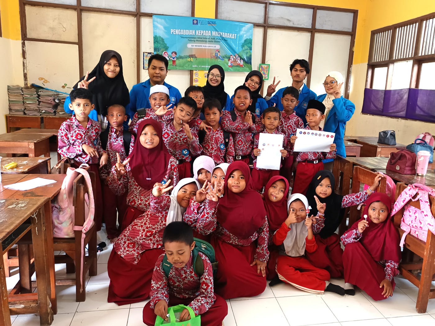 Pengabdian Kepada Masyarakat: Mahasiswa Tanamkan Nilai Islami Adil, Peduli, dan Tolong-Menolong…