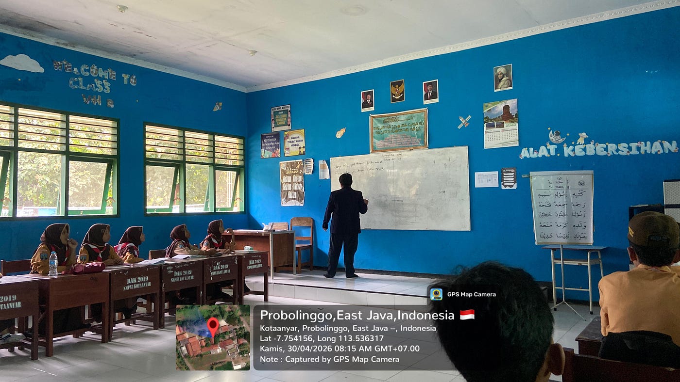 Memecah Sunyi, Merajut Asa