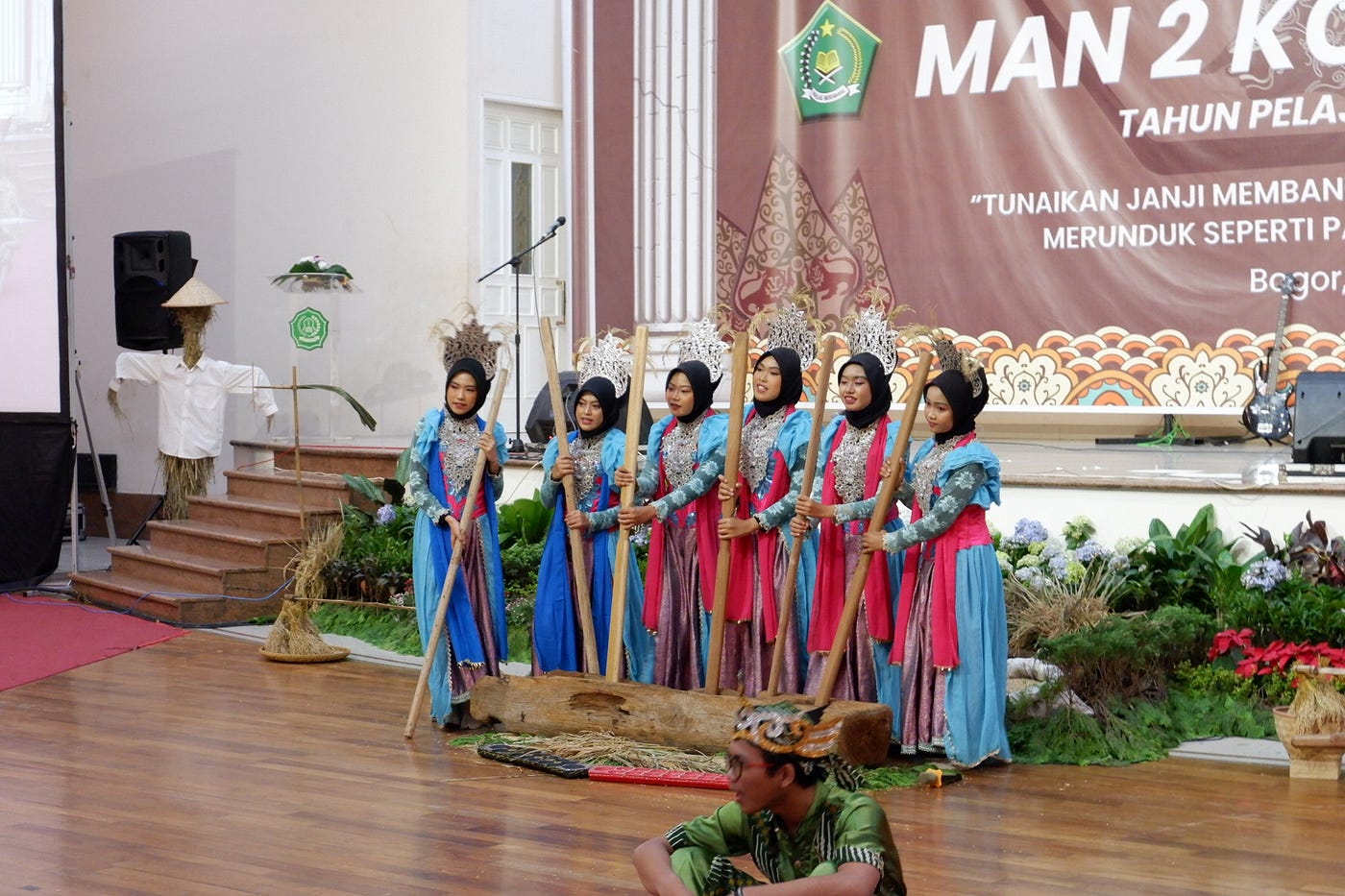 Penampilan teatrikal bertajuk “Sosio Drama Diversity of Agrarian Culture”