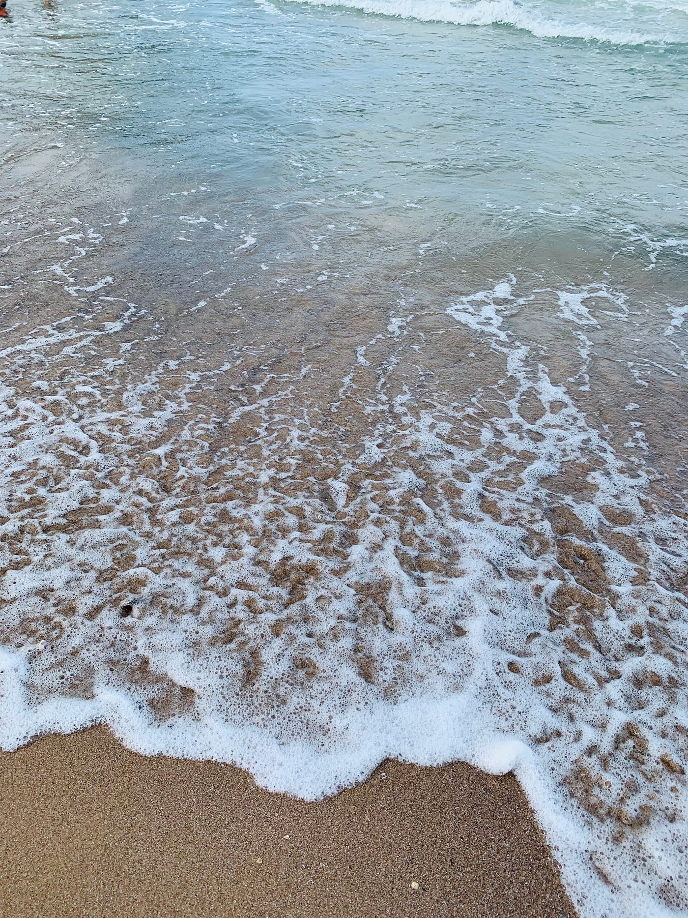 “Deniz bile olsan yağmurda ıslanırsın”