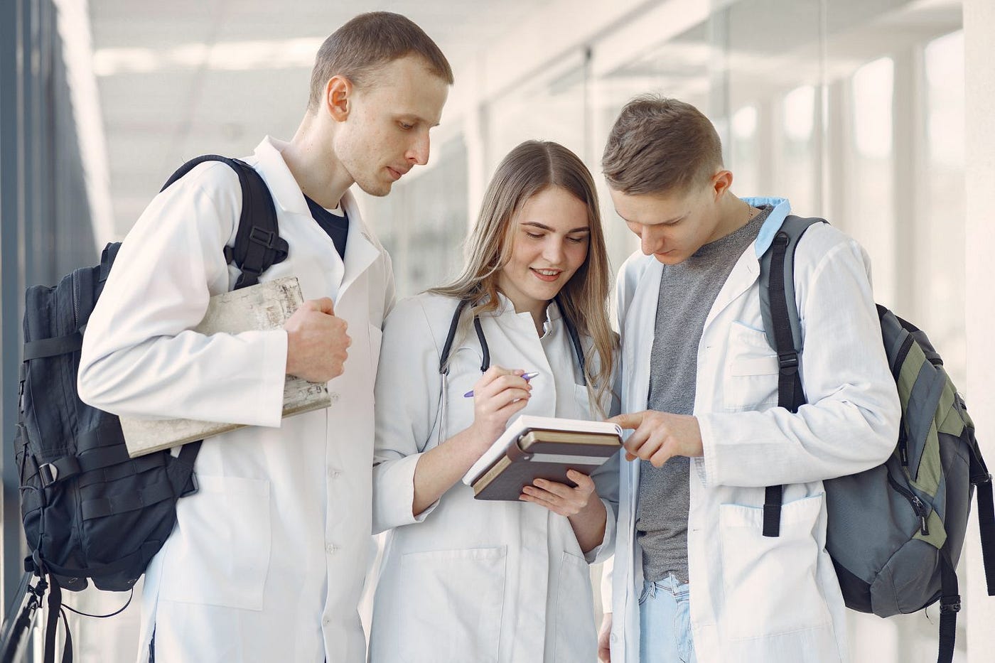 Unlock Your Potential at Noida’s Top B Pharma College