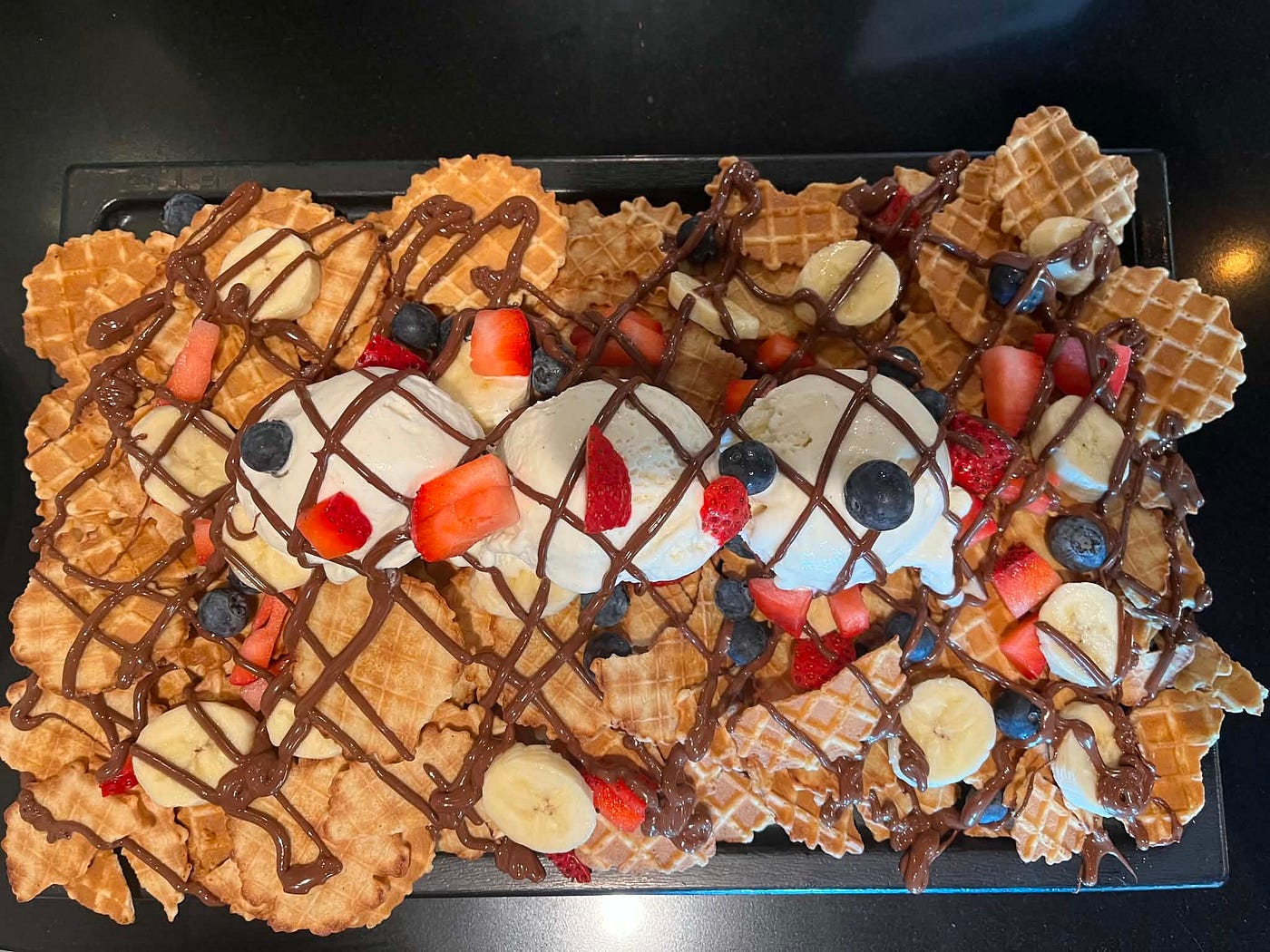 Review: ‘Dessert Nachos’ is a scrumptious treat at Burgerology USA