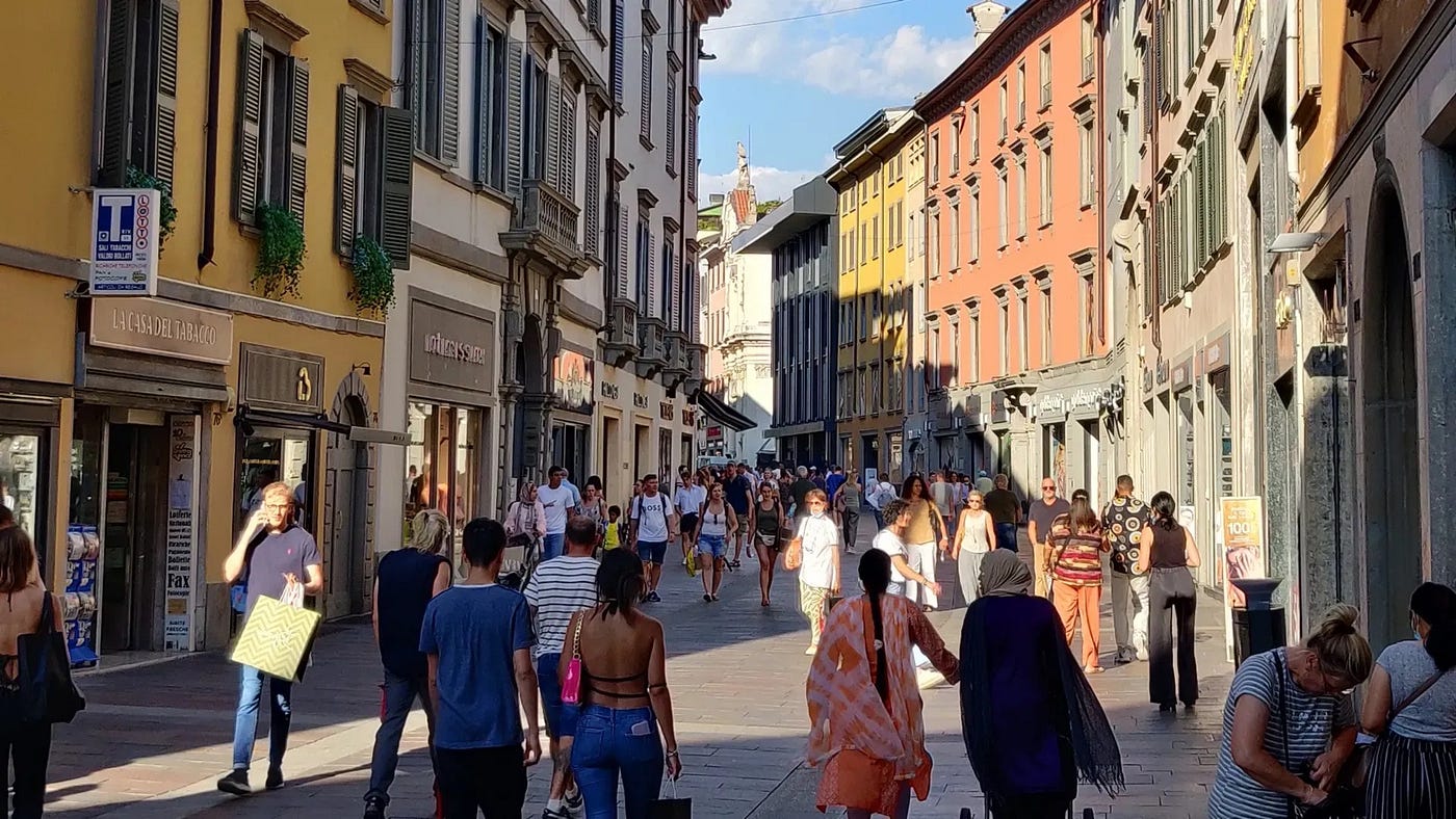 Commercio, incentivi ai canoni calmierati per salvare i negozi