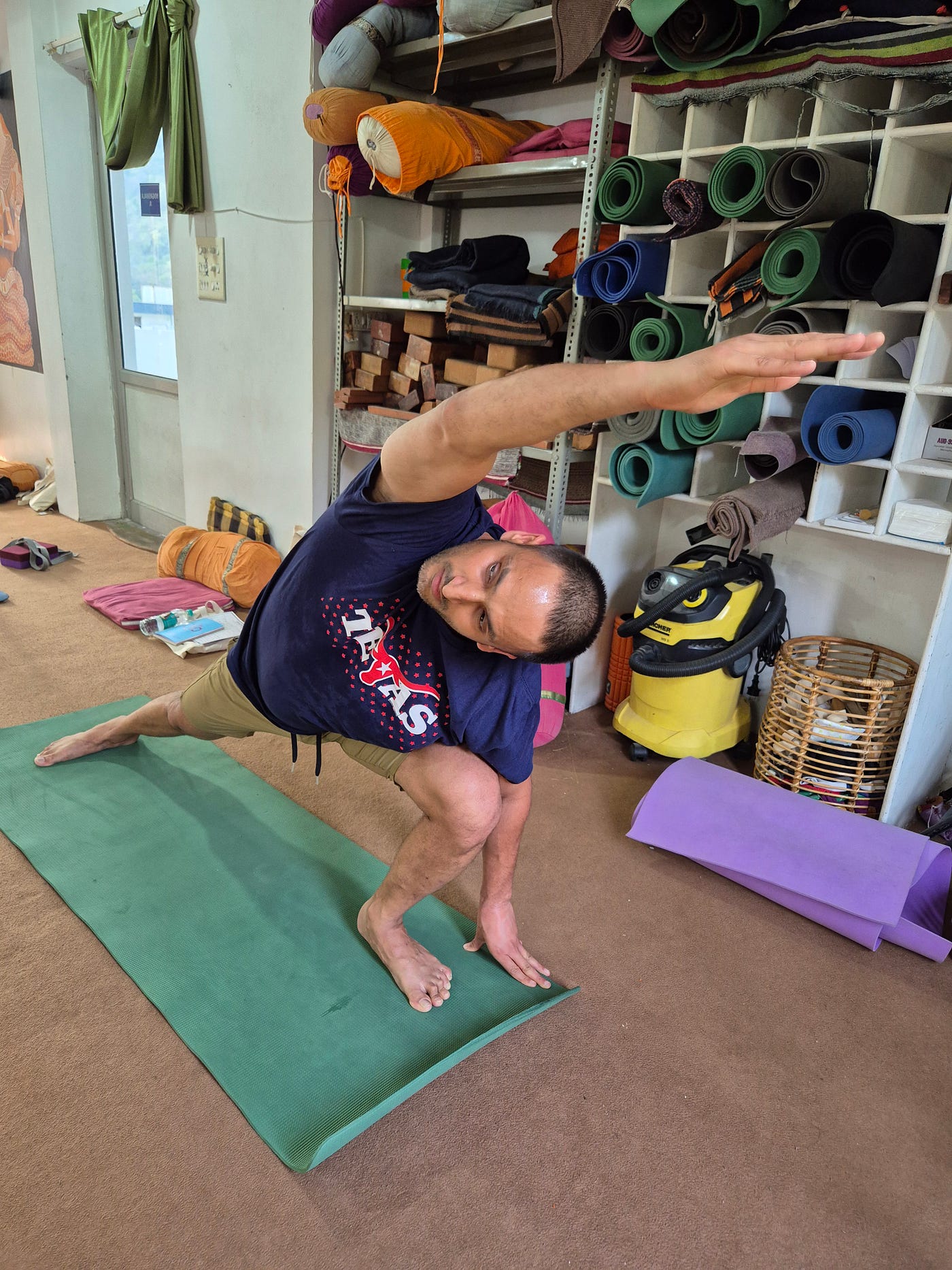500 Hour Yoga Teacher Training in Rishikesh India: A Complete Path to Yogic Mastery