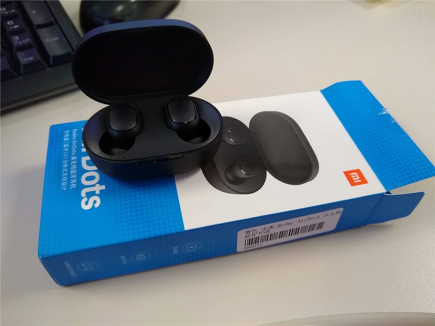 Xiaomi Redmi Airdots Tws Bluetooth Kulaklık İncelemesi | by Yusufcan Aksu |  Türkçe Yayın | Medium