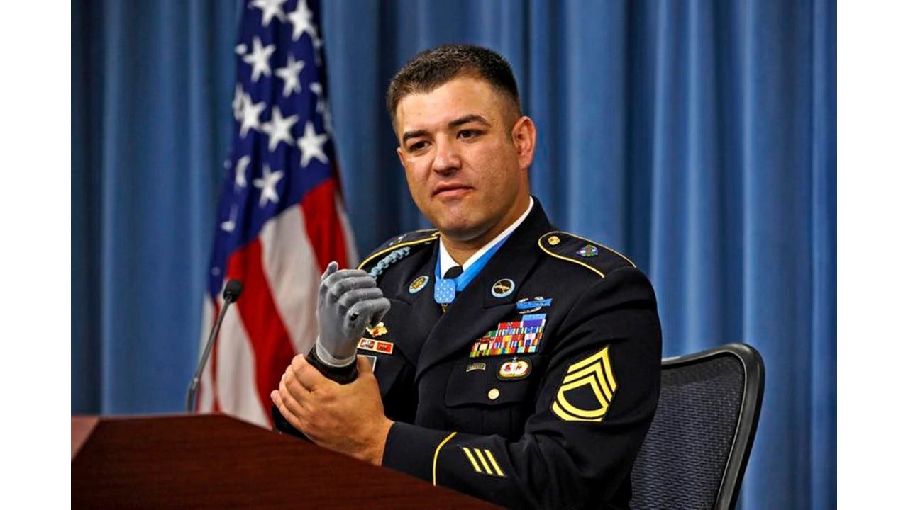 Leroy Petry – Wikipedia