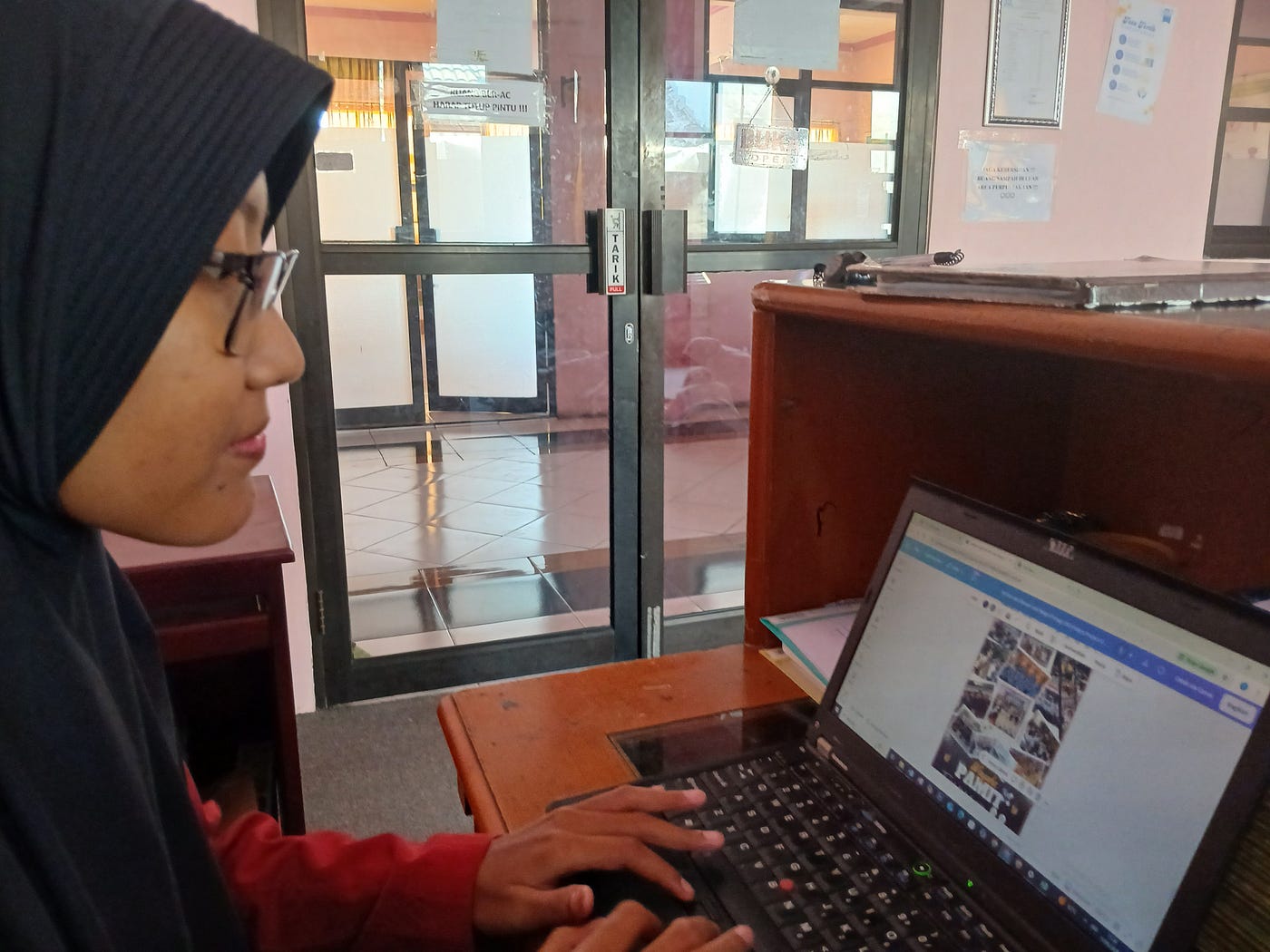 Mahasiswa Magang Ilmu Komunikasi UMSIDA Turut Berpartisipasi Dalam Editing Majalah Dan Yearbook…