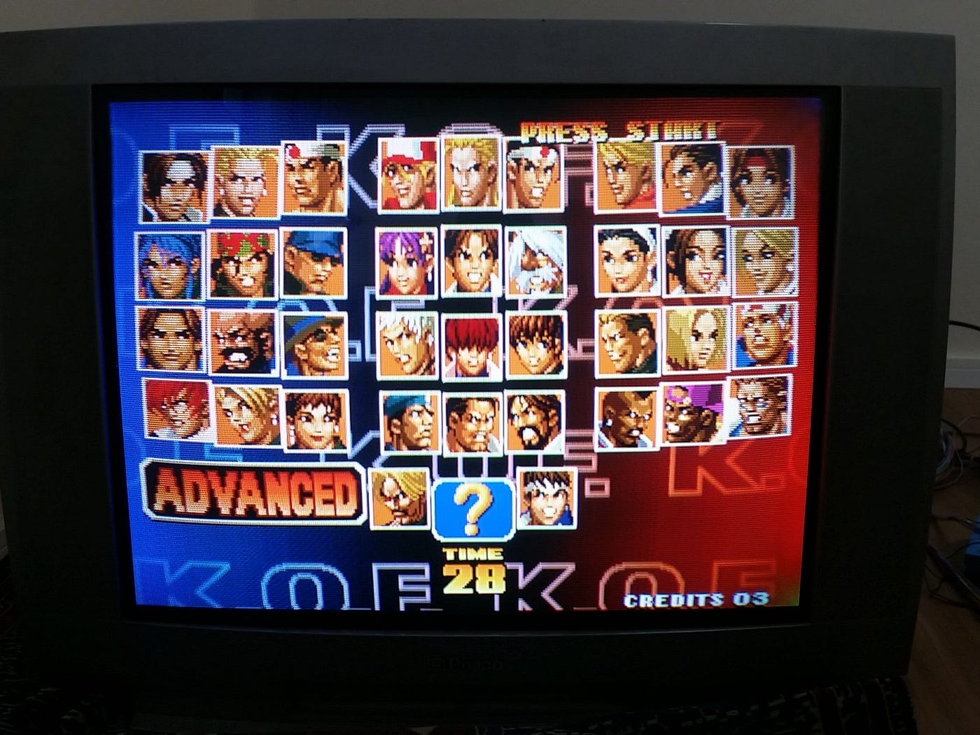 konhiroページ Hyper Neo-geo 64 Candy cab. Sim, mais um texto lixo cheio de erros