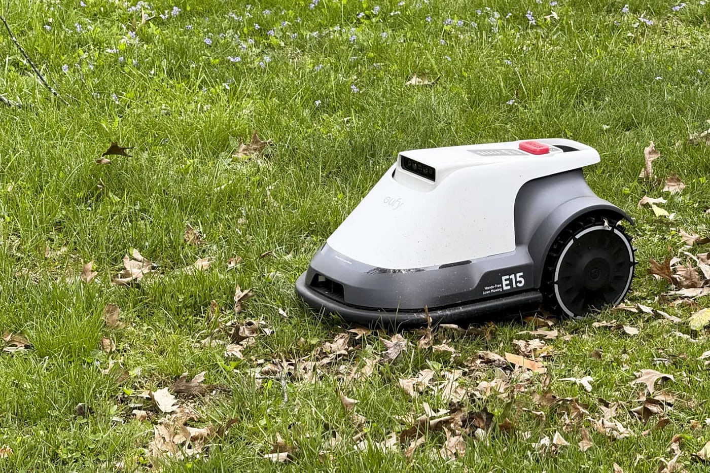 Eufy Lawnbot E15 Robot Lawn Mower REVIEW — MacSources